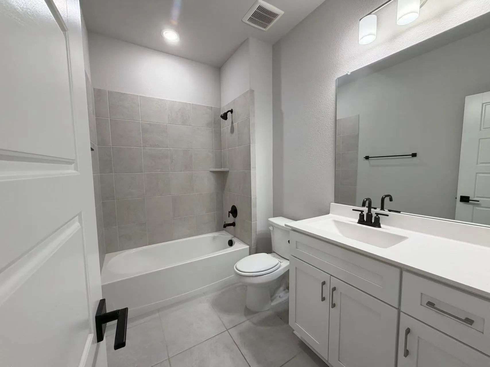Single Family Residence For Sale in Collin County , 4008 Nightingale Street, Celina, Texas 75009, 4 Bedroom, 3 Bathroom, 2 Garage spaces, 2,040 Sqft, built in 2021, mls#21359930, Real Estate Agent in Celina, Homes For Sale in Collin county, Homes For Sale in Celina, Realtor in Celina Texas, Real Estate Brokerage Independent Realty Texas, Luminita Cordes Realtor