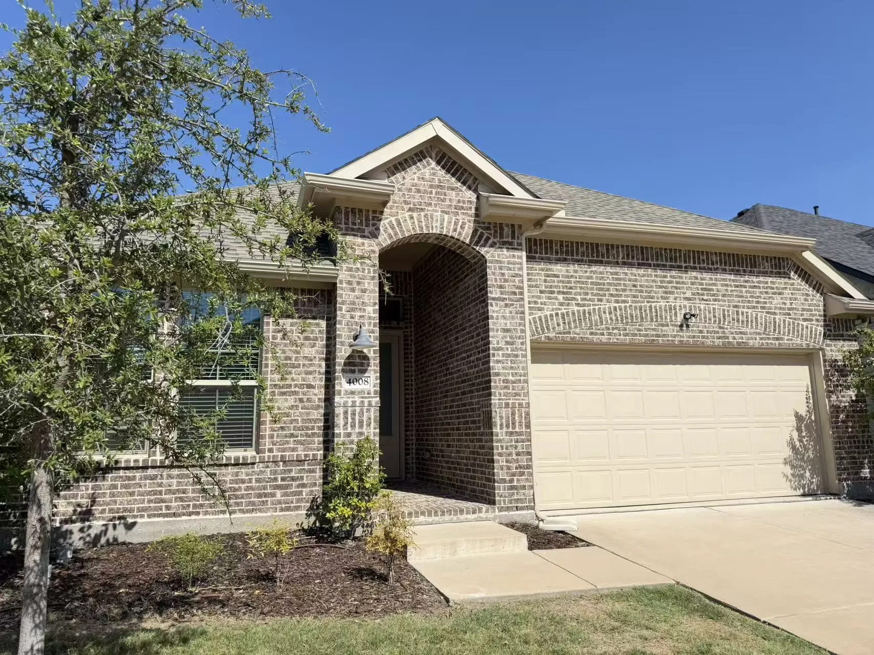 Single Family Residence For Sale in Collin County , 4008 Nightingale Street, Celina, Texas 75009, 4 Bedroom, 3 Bathroom, 2 Garage spaces, 2,040 Sqft, built in 2021, mls#21359930, Real Estate Agent in Celina, Homes For Sale in Collin county, Homes For Sale in Celina, Realtor in Celina Texas, Real Estate Brokerage Independent Realty Texas, Luminita Cordes Realtor
