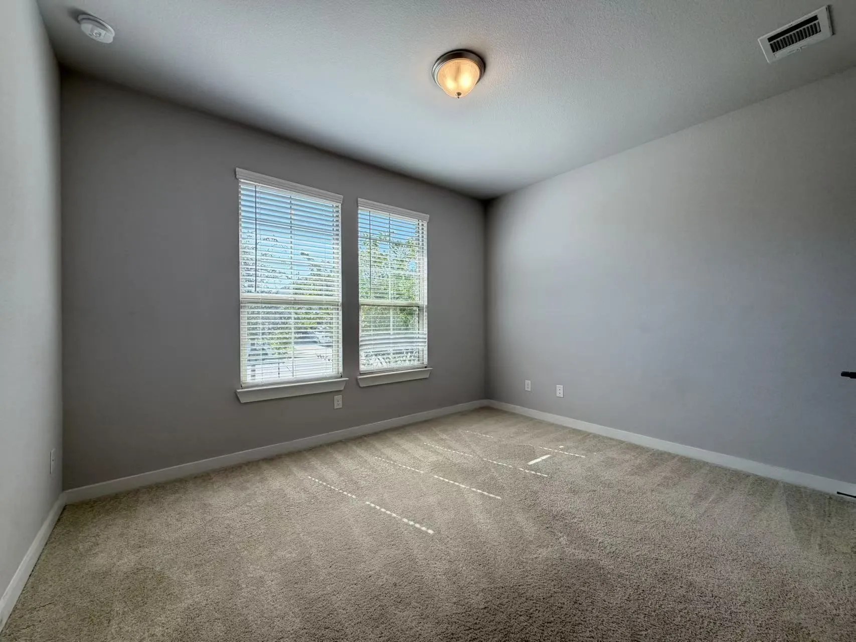 Single Family Residence For Sale in Collin County , 4008 Nightingale Street, Celina, Texas 75009, 4 Bedroom, 3 Bathroom, 2 Garage spaces, 2,040 Sqft, built in 2021, mls#21359930, Real Estate Agent in Celina, Homes For Sale in Collin county, Homes For Sale in Celina, Realtor in Celina Texas, Real Estate Brokerage Independent Realty Texas, Luminita Cordes Realtor