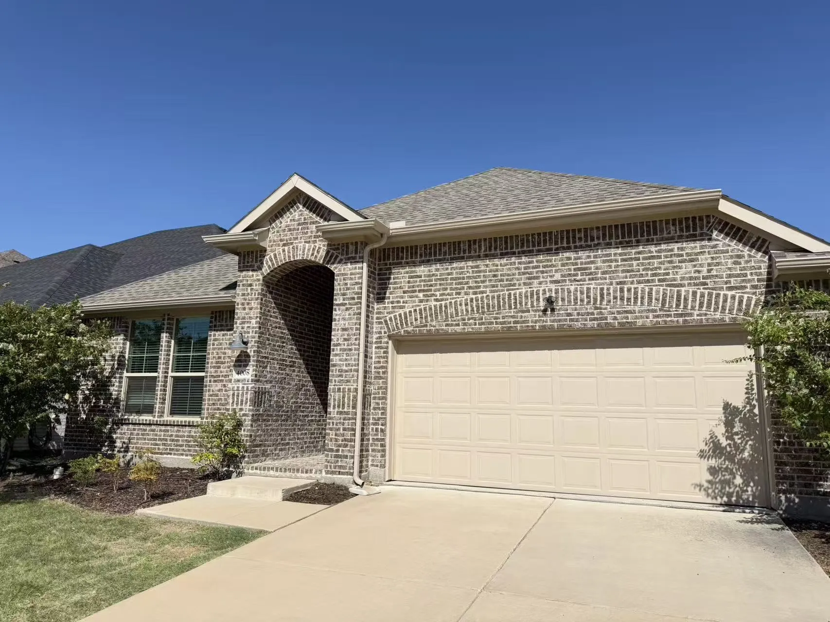 Single Family Residence For Sale in Collin County , 4008 Nightingale Street, Celina, Texas 75009, 4 Bedroom, 3 Bathroom, 2 Garage spaces, 2,040 Sqft, built in 2021, mls#21359930, Real Estate Agent in Celina, Homes For Sale in Collin county, Homes For Sale in Celina, Realtor in Celina Texas, Real Estate Brokerage Independent Realty Texas, Luminita Cordes Realtor