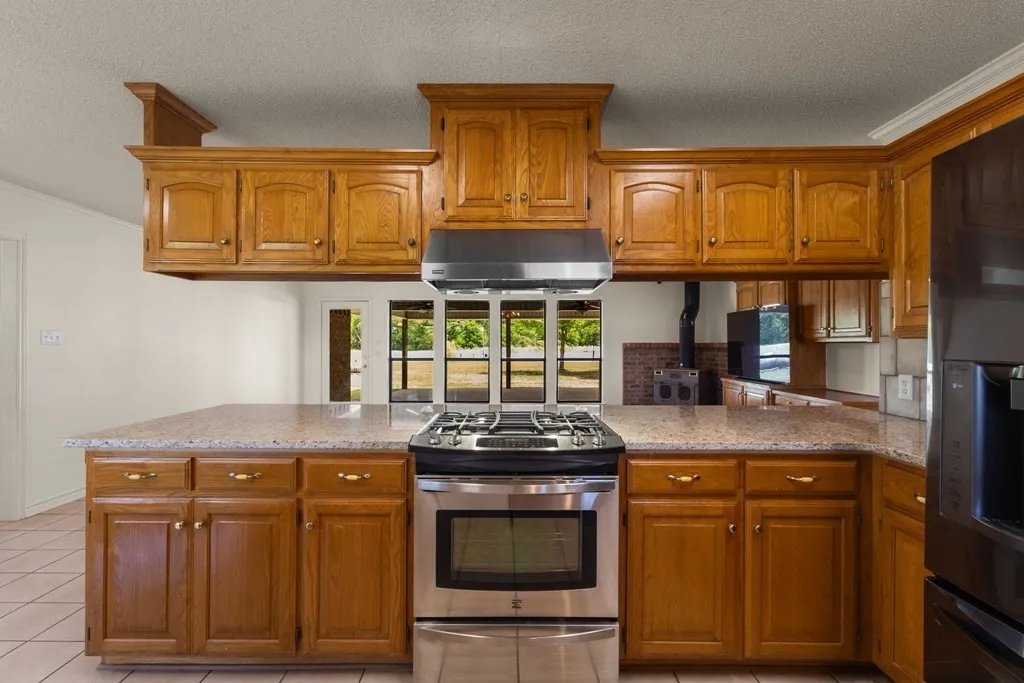 Single Family Residence For Sale in Van Zandt County , 290 A Vz County Road 3222, Wills Point, Texas 75169, 3 Bedroom, 3 Bathroom, 1 Garage spaces, 1,797 Sqft, built in 1995, mls#21359948, Real Estate Agent in Wills Point, Homes For Sale in Van Zandt county, Homes For Sale in Wills Point, Realtor in Wills Point Texas, Real Estate Brokerage Independent Realty Texas, Luminita Cordes Realtor