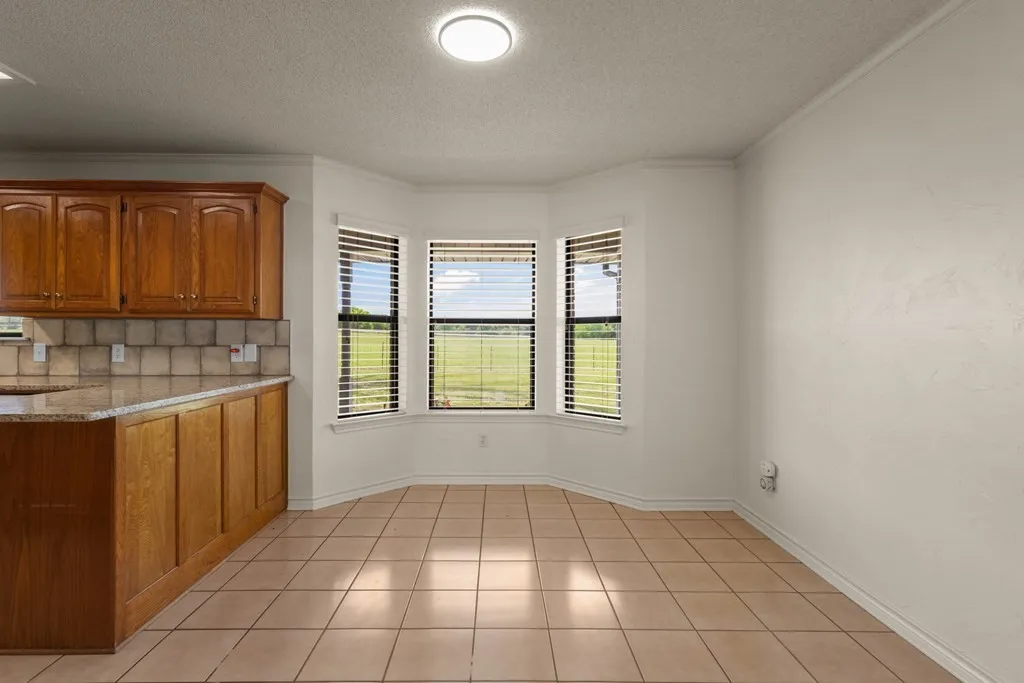 Single Family Residence For Sale in Van Zandt County , 290 A Vz County Road 3222, Wills Point, Texas 75169, 3 Bedroom, 3 Bathroom, 1 Garage spaces, 1,797 Sqft, built in 1995, mls#21359948, Real Estate Agent in Wills Point, Homes For Sale in Van Zandt county, Homes For Sale in Wills Point, Realtor in Wills Point Texas, Real Estate Brokerage Independent Realty Texas, Luminita Cordes Realtor