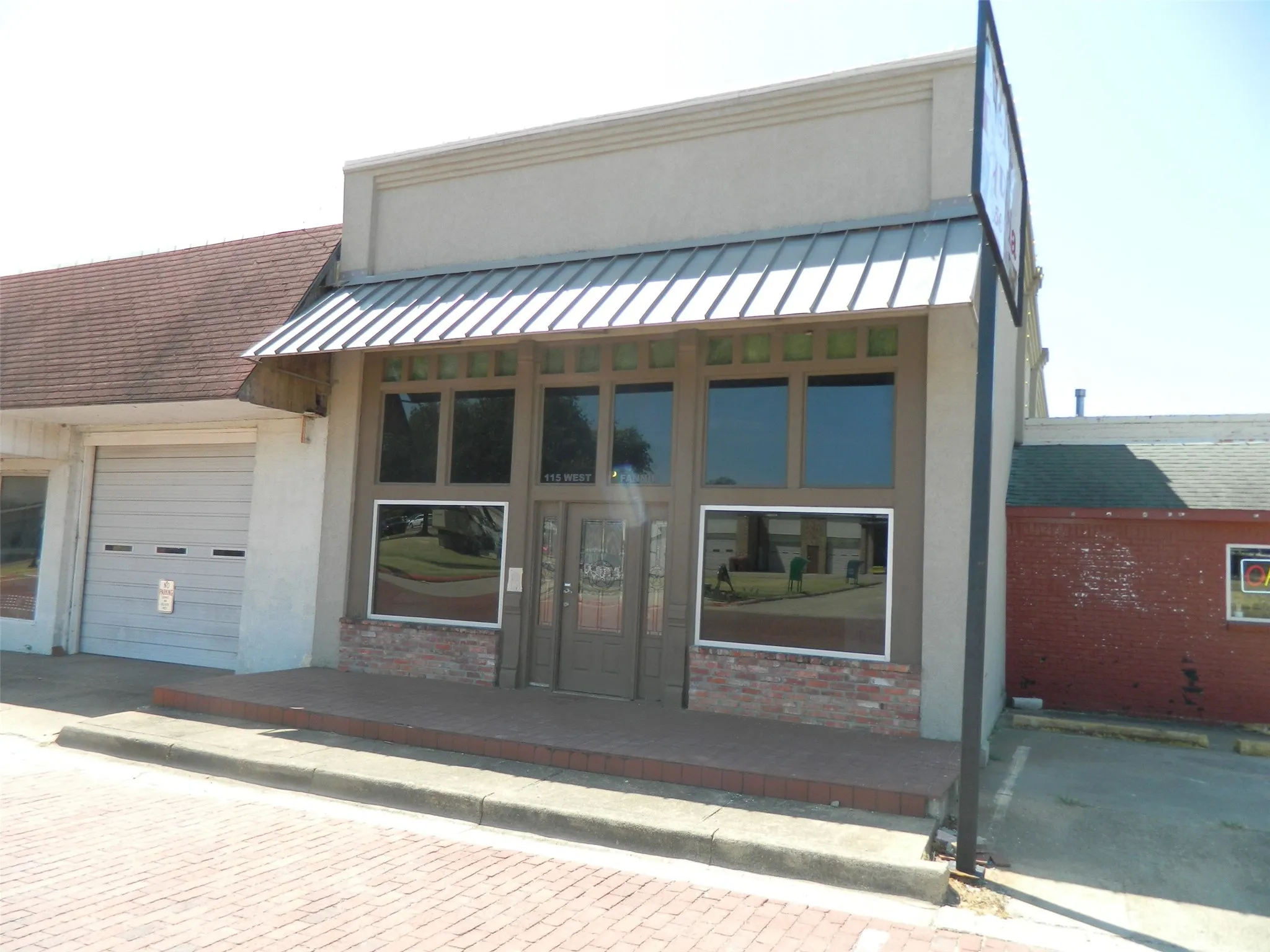 Other view from street