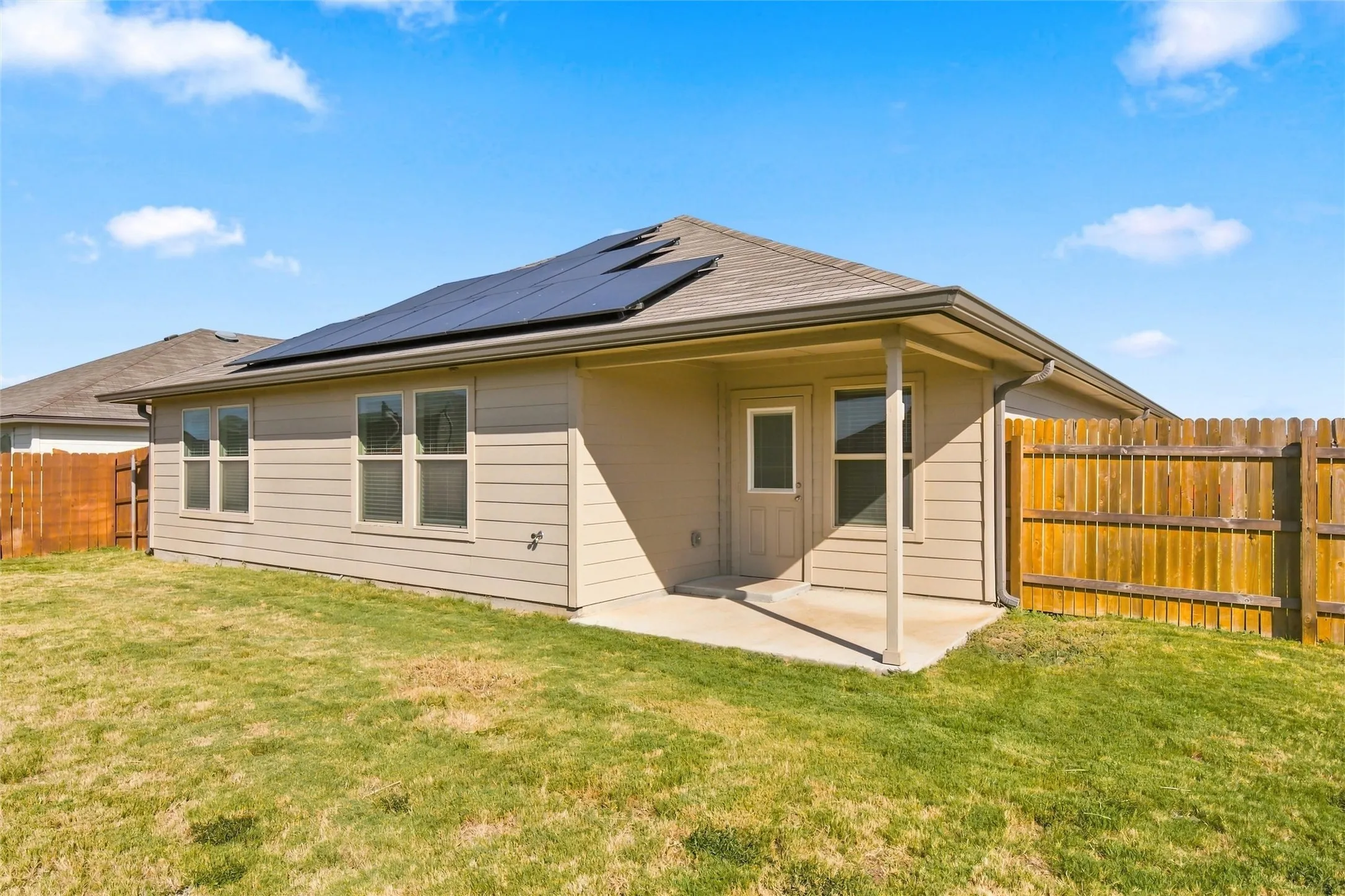 Single Family Residence For Sale in Mc Lennan County , 7100 Canadian Drive, Waco, Texas 76633, 4 Bedroom, 2 Bathroom, 2 Garage spaces, 1,815 Sqft, built in 2023, mls#21359877, Real Estate Agent in Waco, Homes For Sale in Mc Lennan county, Homes For Sale in Waco, Realtor in Waco Texas, Real Estate Brokerage Independent Realty Texas, Luminita Cordes Realtor