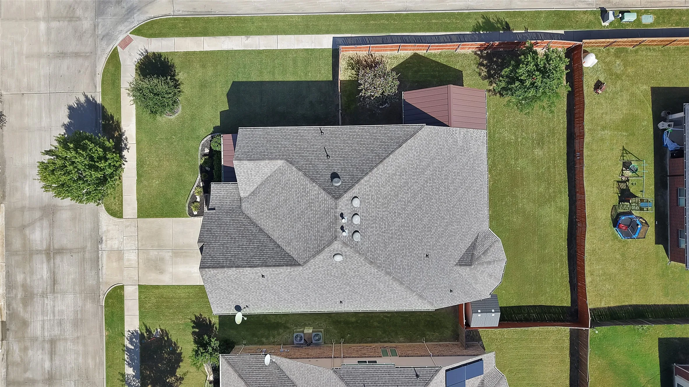 Single Family Residence For Sale in Tarrant County , 4702 Sunflower Drive, Mansfield, Texas 76063, 5 Bedroom, 4 Bathroom, 2 Garage spaces, 3,414 Sqft, built in 2016, mls#21356030, Real Estate Agent in Mansfield, Homes For Sale in Tarrant county, Homes For Sale in Mansfield, Realtor in Mansfield Texas, Real Estate Brokerage Independent Realty Texas, Luminita Cordes Realtor
