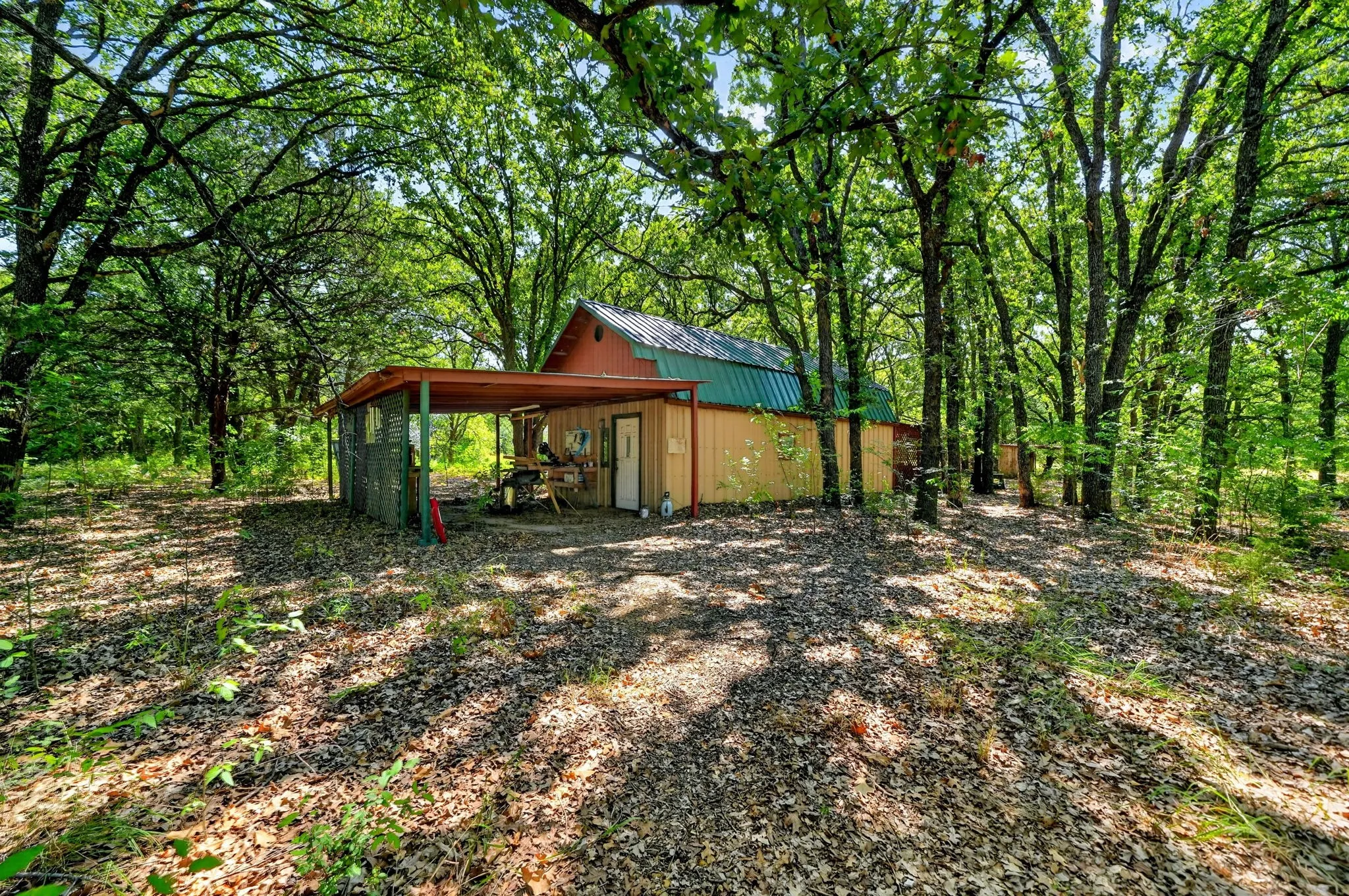 Single Family Residence For Sale in Kaufman County , 10148 Bluebonnet Drive, Scurry, Texas 75158, 3 Bedroom, 3 Bathroom, Garage spaces, 2,624 Sqft, built in 1993, mls#21359917, Real Estate Agent in Scurry, Homes For Sale in Kaufman county, Homes For Sale in Scurry, Realtor in Scurry Texas, Real Estate Brokerage Independent Realty Texas, Luminita Cordes Realtor
