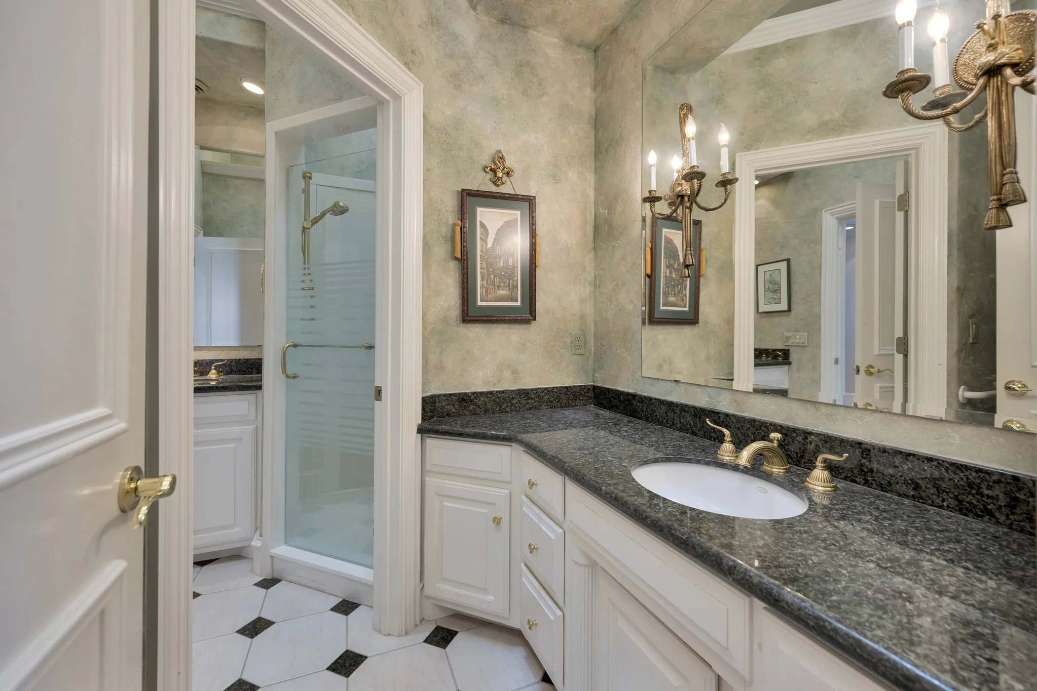 Business For Sale in Tarrant County , 504 N Main, Euless, Texas 76039, 0, 0, Garage spaces, 0 Sqft, built in 1980, mls#21359922, Real Estate Agent in Euless, Homes For Sale in Tarrant county, Homes For Sale in Euless, Realtor in Euless Texas, Real Estate Brokerage Independent Realty Texas, Luminita Cordes Realtor