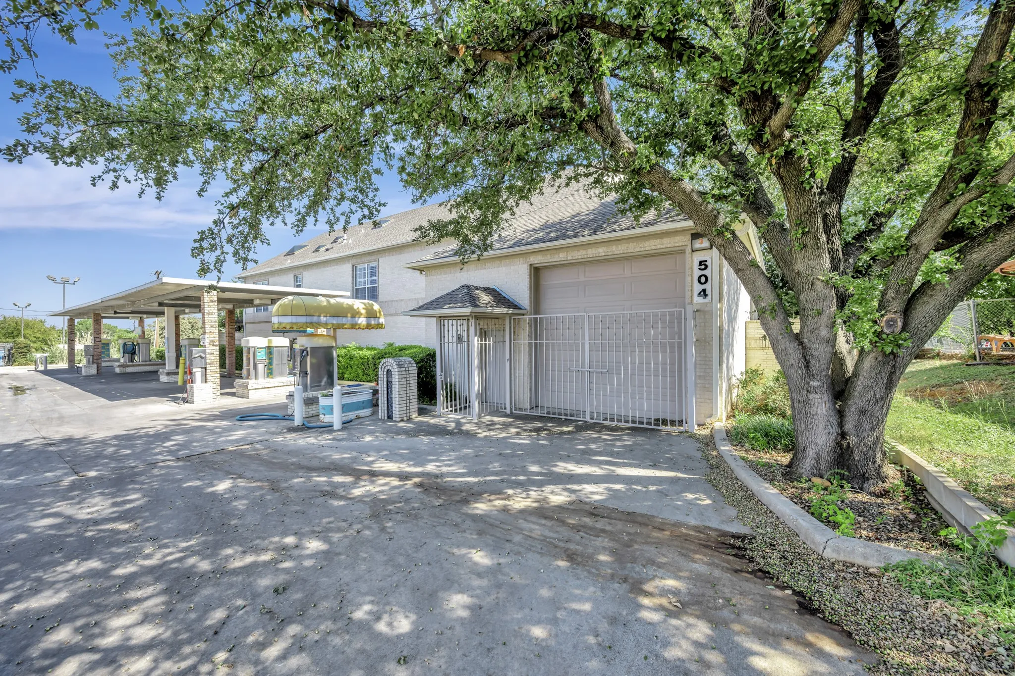 Business For Sale in Tarrant County , 504 N Main, Euless, Texas 76039, 0, 0, Garage spaces, 0 Sqft, built in 1980, mls#21359922, Real Estate Agent in Euless, Homes For Sale in Tarrant county, Homes For Sale in Euless, Realtor in Euless Texas, Real Estate Brokerage Independent Realty Texas, Luminita Cordes Realtor