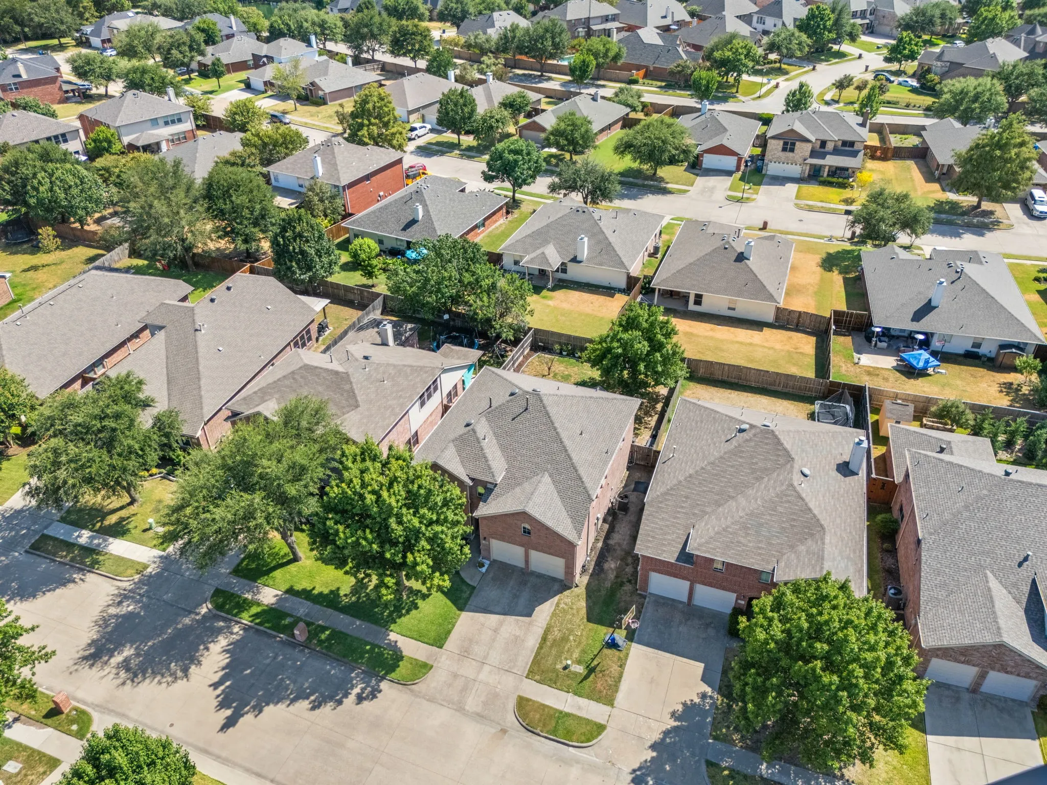 Single Family Residence For Sale in Collin County , 315 Highland Creek Drive, Wylie, Texas 75098, 4 Bedroom, 3 Bathroom, 2 Garage spaces, 2,736 Sqft, built in 2005, mls#21358665, Real Estate Agent in Wylie, Homes For Sale in Collin county, Homes For Sale in Wylie, Realtor in Wylie Texas, Real Estate Brokerage Independent Realty Texas, Luminita Cordes Realtor