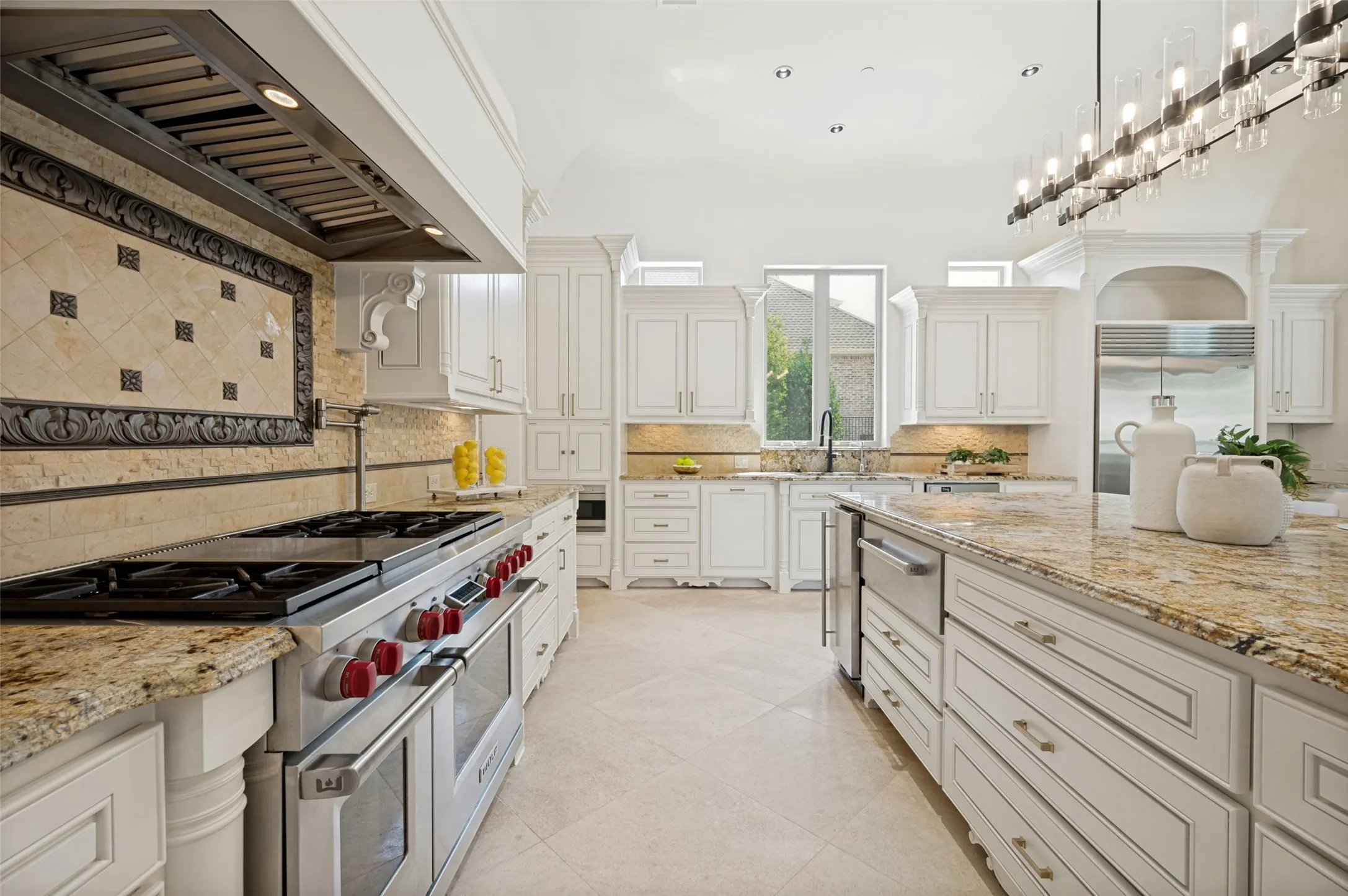 Single Family Residence For Sale in Collin County , 6203 Sweeney Trail, Frisco, Texas 75034, 5 Bedroom, 7 Bathroom, 3 Garage spaces, 7,125 Sqft, built in 2009, mls#21356689, Real Estate Agent in Frisco, Homes For Sale in Collin county, Homes For Sale in Frisco, Realtor in Frisco Texas, Real Estate Brokerage Independent Realty Texas, Luminita Cordes Realtor