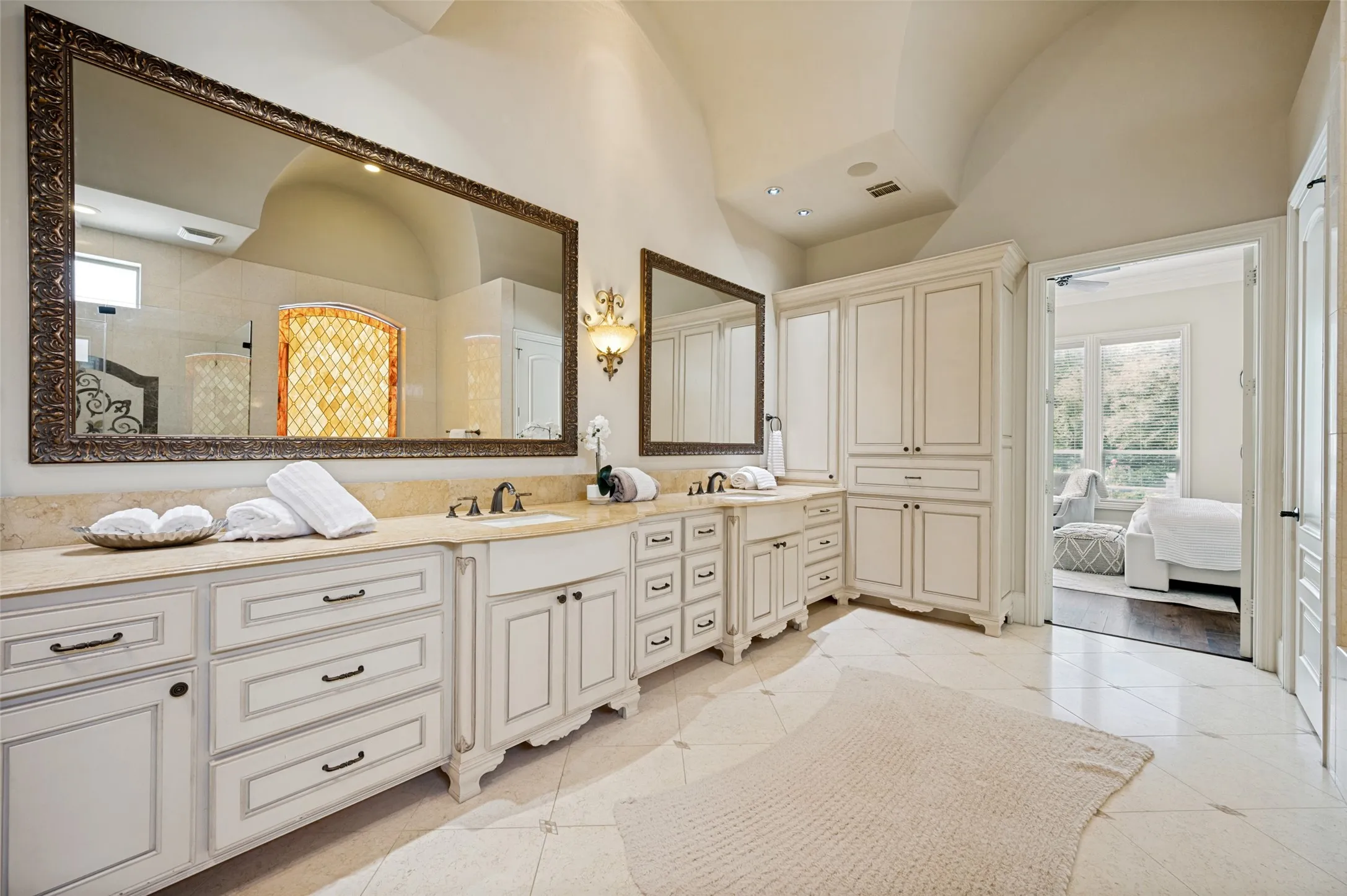 Single Family Residence For Sale in Collin County , 6203 Sweeney Trail, Frisco, Texas 75034, 5 Bedroom, 7 Bathroom, 3 Garage spaces, 7,125 Sqft, built in 2009, mls#21356689, Real Estate Agent in Frisco, Homes For Sale in Collin county, Homes For Sale in Frisco, Realtor in Frisco Texas, Real Estate Brokerage Independent Realty Texas, Luminita Cordes Realtor