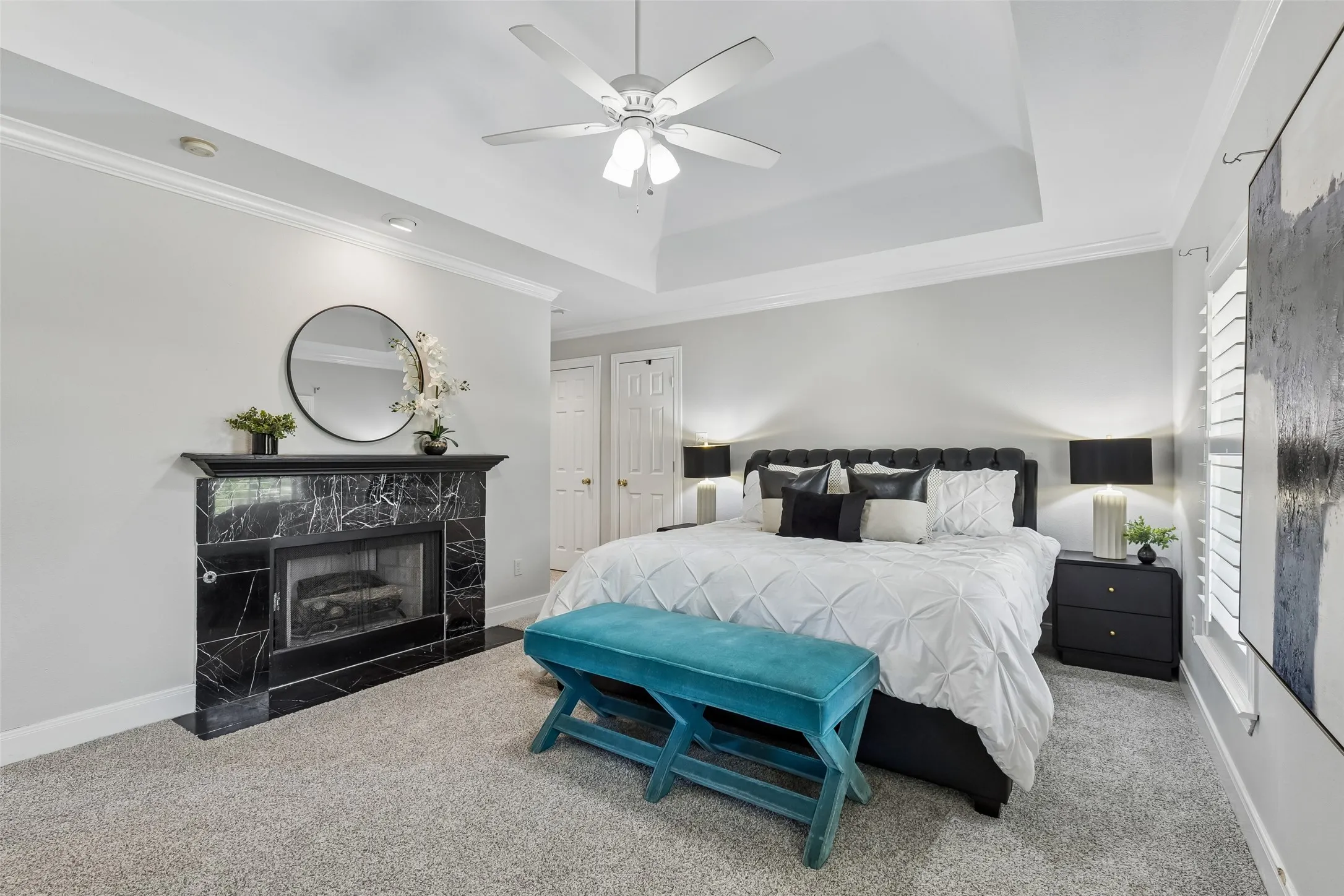 Single Family Residence For Sale in Rockwall County , 221 Carriage Hill Lane, Heath, Texas 75032, 4 Bedroom, 3 Bathroom, 2 Garage spaces, 3,807 Sqft, built in 1996, mls#21359911, Real Estate Agent in Heath, Homes For Sale in Rockwall county, Homes For Sale in Heath, Realtor in Heath Texas, Real Estate Brokerage Independent Realty Texas, Luminita Cordes Realtor