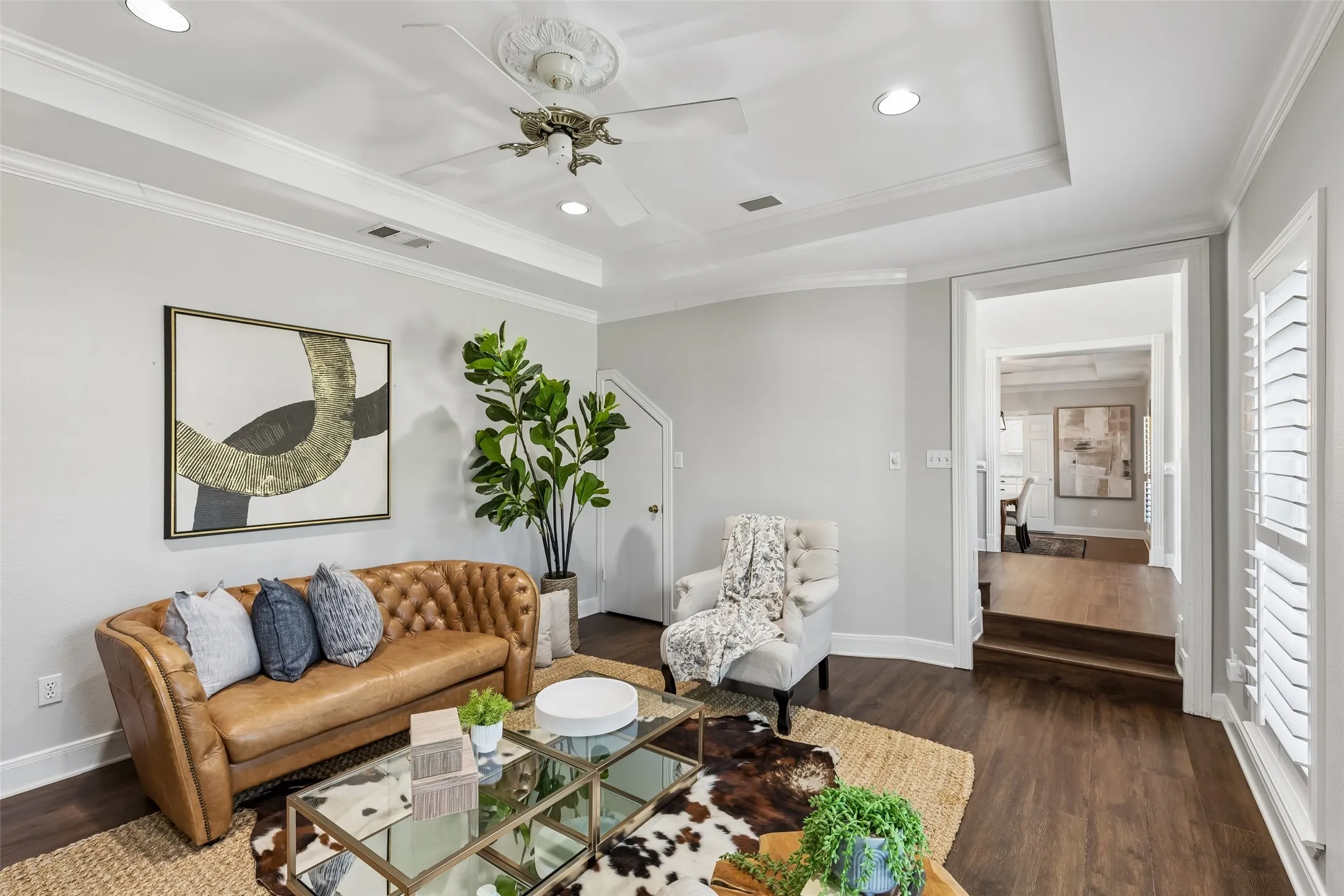 Single Family Residence For Sale in Rockwall County , 221 Carriage Hill Lane, Heath, Texas 75032, 4 Bedroom, 3 Bathroom, 2 Garage spaces, 3,807 Sqft, built in 1996, mls#21359911, Real Estate Agent in Heath, Homes For Sale in Rockwall county, Homes For Sale in Heath, Realtor in Heath Texas, Real Estate Brokerage Independent Realty Texas, Luminita Cordes Realtor