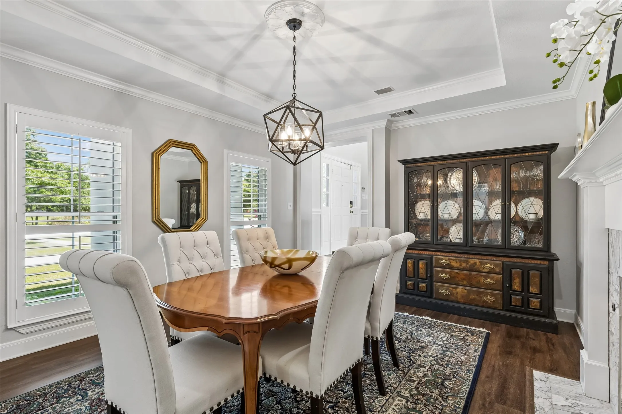 Single Family Residence For Sale in Rockwall County , 221 Carriage Hill Lane, Heath, Texas 75032, 4 Bedroom, 3 Bathroom, 2 Garage spaces, 3,807 Sqft, built in 1996, mls#21359911, Real Estate Agent in Heath, Homes For Sale in Rockwall county, Homes For Sale in Heath, Realtor in Heath Texas, Real Estate Brokerage Independent Realty Texas, Luminita Cordes Realtor
