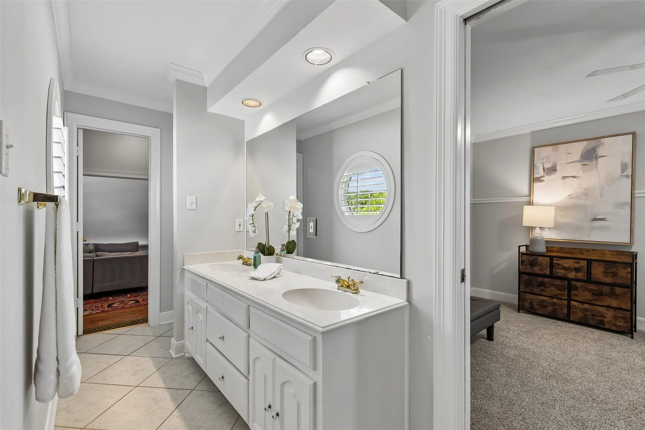 Single Family Residence For Sale in Rockwall County , 221 Carriage Hill Lane, Heath, Texas 75032, 4 Bedroom, 3 Bathroom, 2 Garage spaces, 3,807 Sqft, built in 1996, mls#21359911, Real Estate Agent in Heath, Homes For Sale in Rockwall county, Homes For Sale in Heath, Realtor in Heath Texas, Real Estate Brokerage Independent Realty Texas, Luminita Cordes Realtor