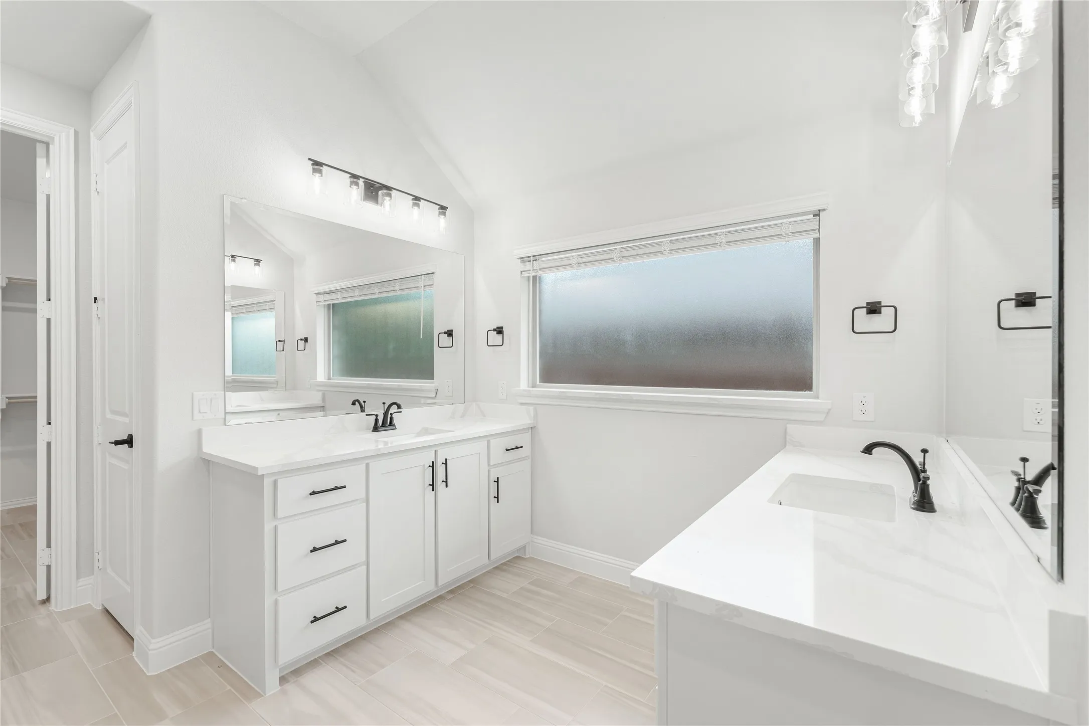 Single Family Residence For Sale in Ellis County , 941 Cardinal Drive, Midlothian, Texas 76065, 5 Bedroom, 5 Bathroom, 2 Garage spaces, 4,233 Sqft, built in 2026, mls#21359988, Real Estate Agent in Midlothian, Homes For Sale in Ellis county, Homes For Sale in Midlothian, Realtor in Midlothian Texas, Real Estate Brokerage Independent Realty Texas, Luminita Cordes Realtor