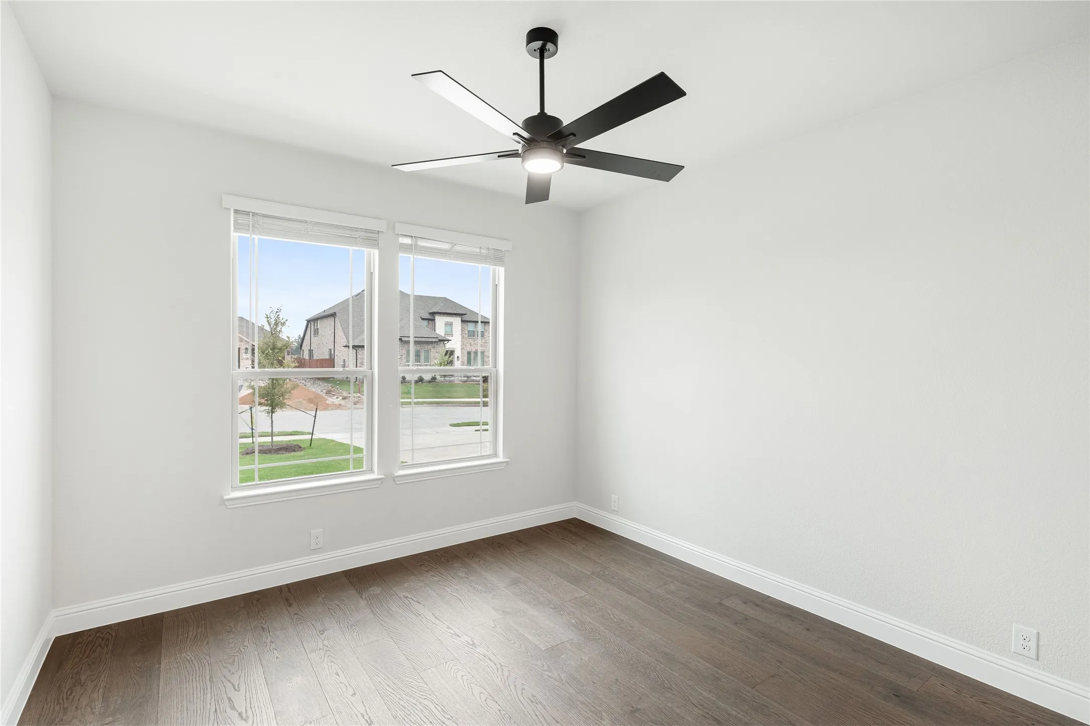 Single Family Residence For Sale in Ellis County , 941 Cardinal Drive, Midlothian, Texas 76065, 5 Bedroom, 5 Bathroom, 2 Garage spaces, 4,233 Sqft, built in 2026, mls#21359988, Real Estate Agent in Midlothian, Homes For Sale in Ellis county, Homes For Sale in Midlothian, Realtor in Midlothian Texas, Real Estate Brokerage Independent Realty Texas, Luminita Cordes Realtor