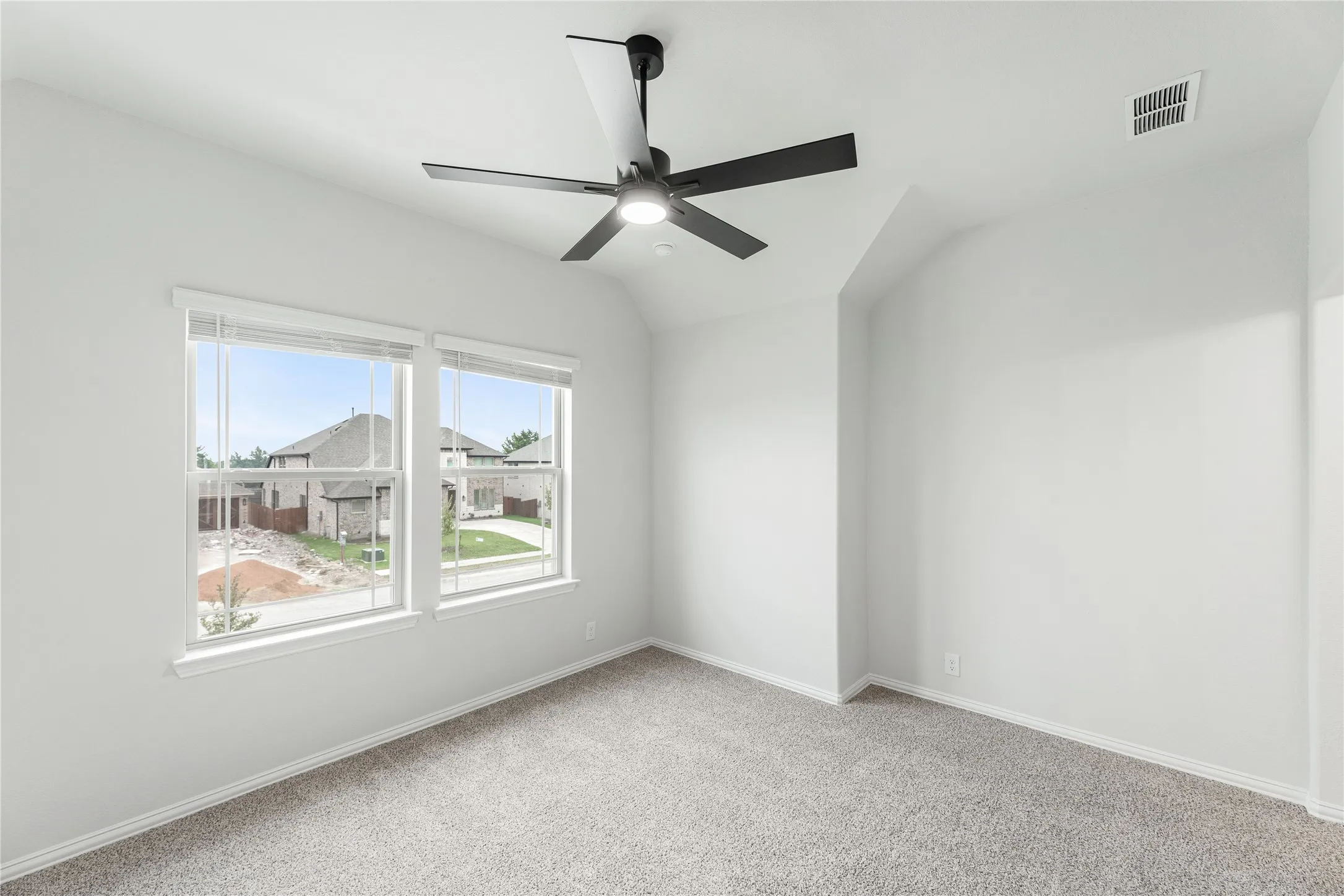 Single Family Residence For Sale in Ellis County , 941 Cardinal Drive, Midlothian, Texas 76065, 5 Bedroom, 5 Bathroom, 2 Garage spaces, 4,233 Sqft, built in 2026, mls#21359988, Real Estate Agent in Midlothian, Homes For Sale in Ellis county, Homes For Sale in Midlothian, Realtor in Midlothian Texas, Real Estate Brokerage Independent Realty Texas, Luminita Cordes Realtor