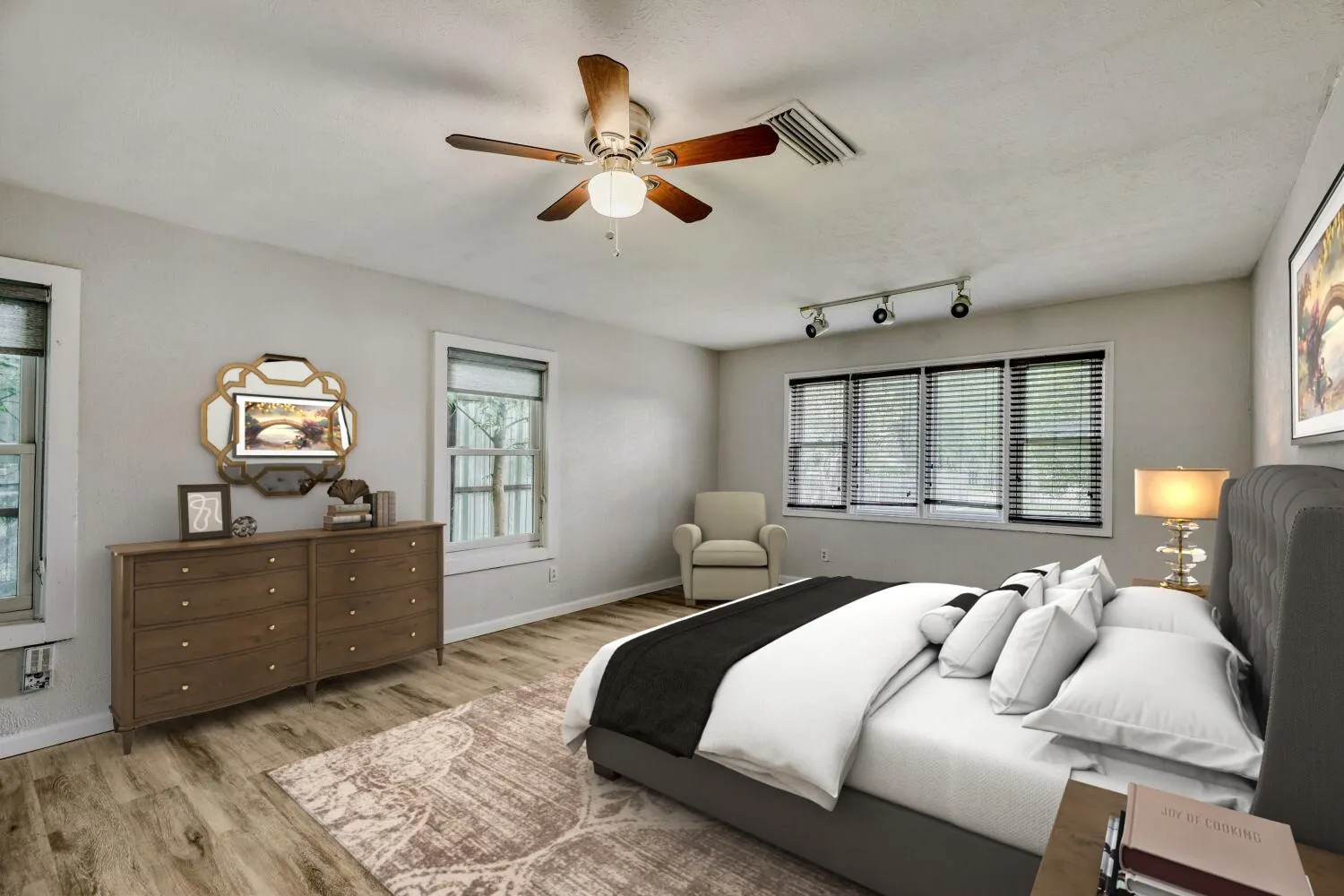 Single Family Residence For Sale in Dallas County , 1017 Hoke Smith Drive, Dallas, Texas 75224, 3 Bedroom, 2 Bathroom, Garage spaces, 1,425 Sqft, built in 1952, mls#21345275, Real Estate Agent in Dallas, Homes For Sale in Dallas county, Homes For Sale in Dallas, Realtor in Dallas Texas, Real Estate Brokerage Independent Realty Texas, Luminita Cordes Realtor