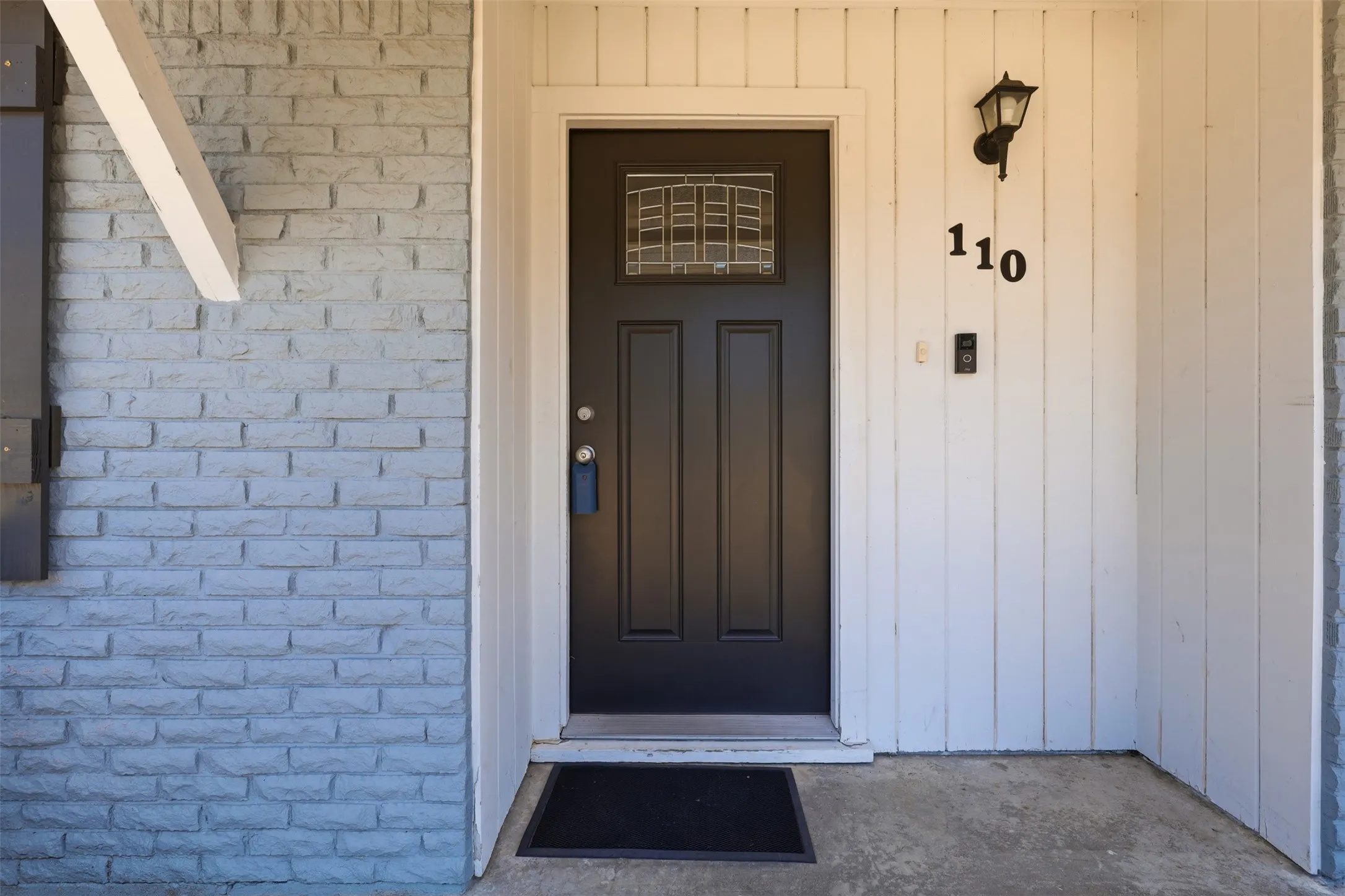 Single Family Residence For Sale in Parker County , 110 Oak Ridge Terrace, Weatherford, Texas 76086, 3 Bedroom, 2 Bathroom, 2 Garage spaces, 1,419 Sqft, built in 1960, mls#21358803, Real Estate Agent in Weatherford, Homes For Sale in Parker county, Homes For Sale in Weatherford, Realtor in Weatherford Texas, Real Estate Brokerage Independent Realty Texas, Luminita Cordes Realtor