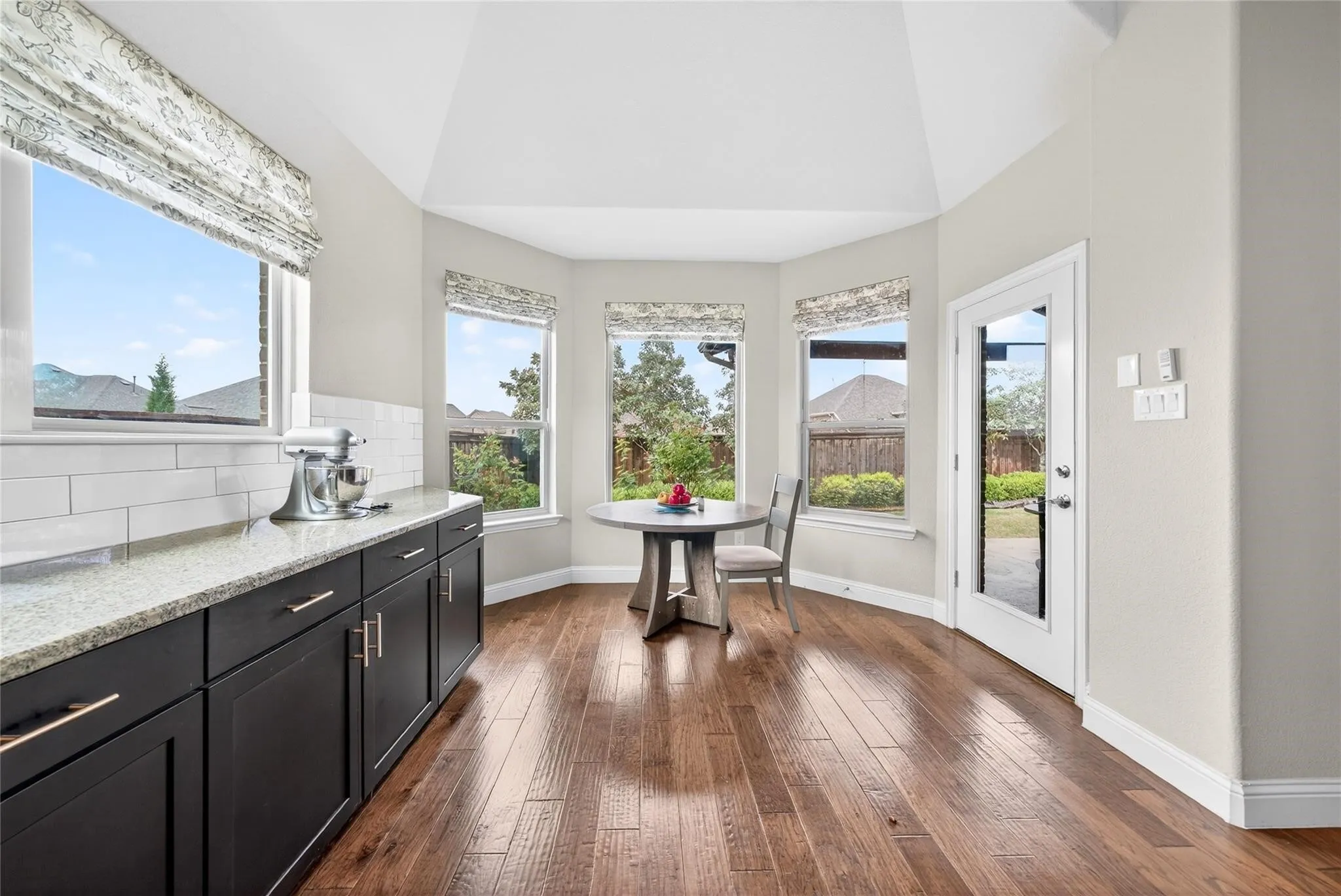 Single Family Residence For Rent in Collin County , 1513 Liberty Way Trail, Wylie, Texas 75098, 4 Bedroom, 3 Bathroom, 2 Garage spaces, 2,883 Sqft, built in 2015, mls#21360004, Real Estate Agent in Wylie, Homes For Rent in Collin county, Homes For Rent in Wylie, Realtor in Wylie Texas, Real Estate Brokerage Independent Realty Texas, Luminita Cordes Realtor