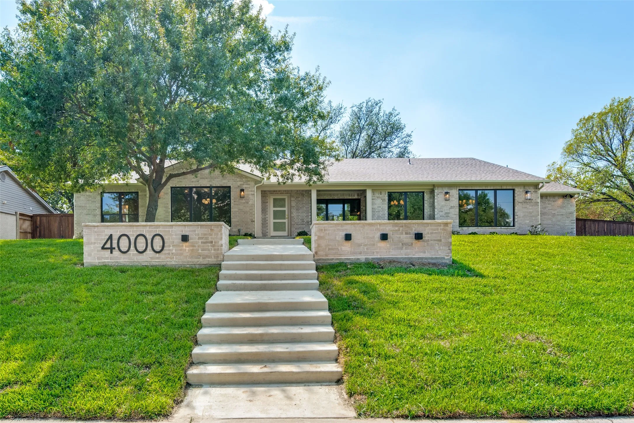 Single Family Residence For Sale in Tarrant County , 4000 Tamworth Road, Fort Worth, Texas 76116, 4 Bedroom, 5 Bathroom, 3 Garage spaces, 3,836 Sqft, built in 2026, mls#21356806, Real Estate Agent in Fort Worth, Homes For Sale in Tarrant county, Homes For Sale in Fort Worth, Realtor in Fort Worth Texas, Real Estate Brokerage Independent Realty Texas, Luminita Cordes Realtor