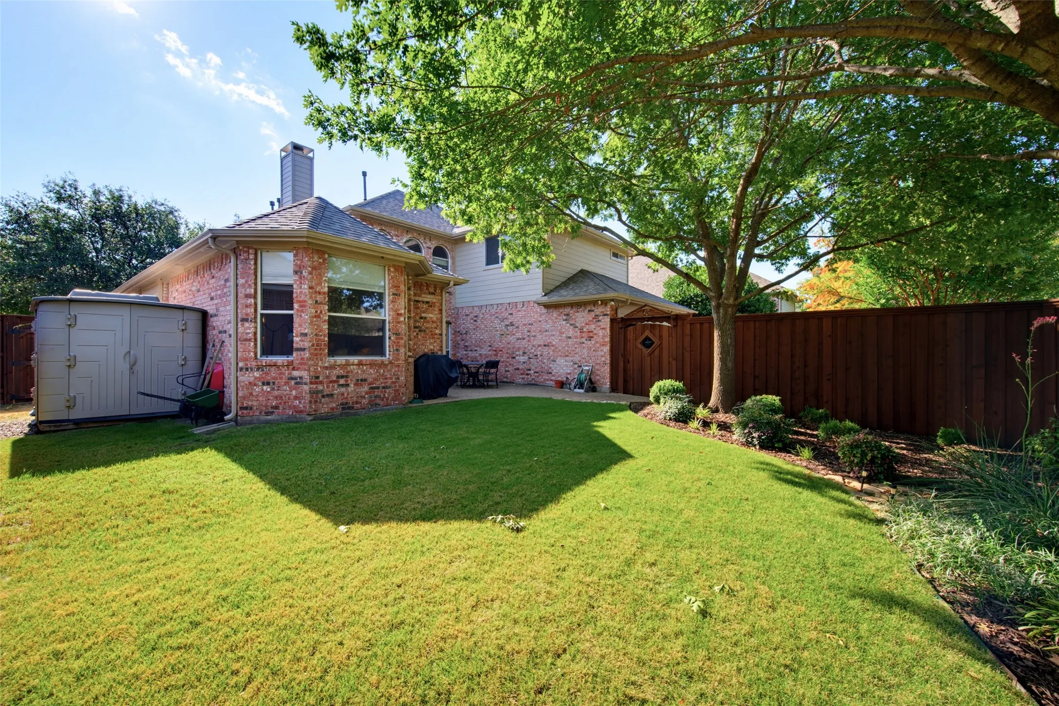 Single Family Residence For Sale in Collin County , 8017 Ashby Court, Plano, Texas 75025, 5 Bedroom, 4 Bathroom, 2 Garage spaces, 3,082 Sqft, built in 1998, mls#21357949, Real Estate Agent in Plano, Homes For Sale in Collin county, Homes For Sale in Plano, Realtor in Plano Texas, Real Estate Brokerage Independent Realty Texas, Luminita Cordes Realtor