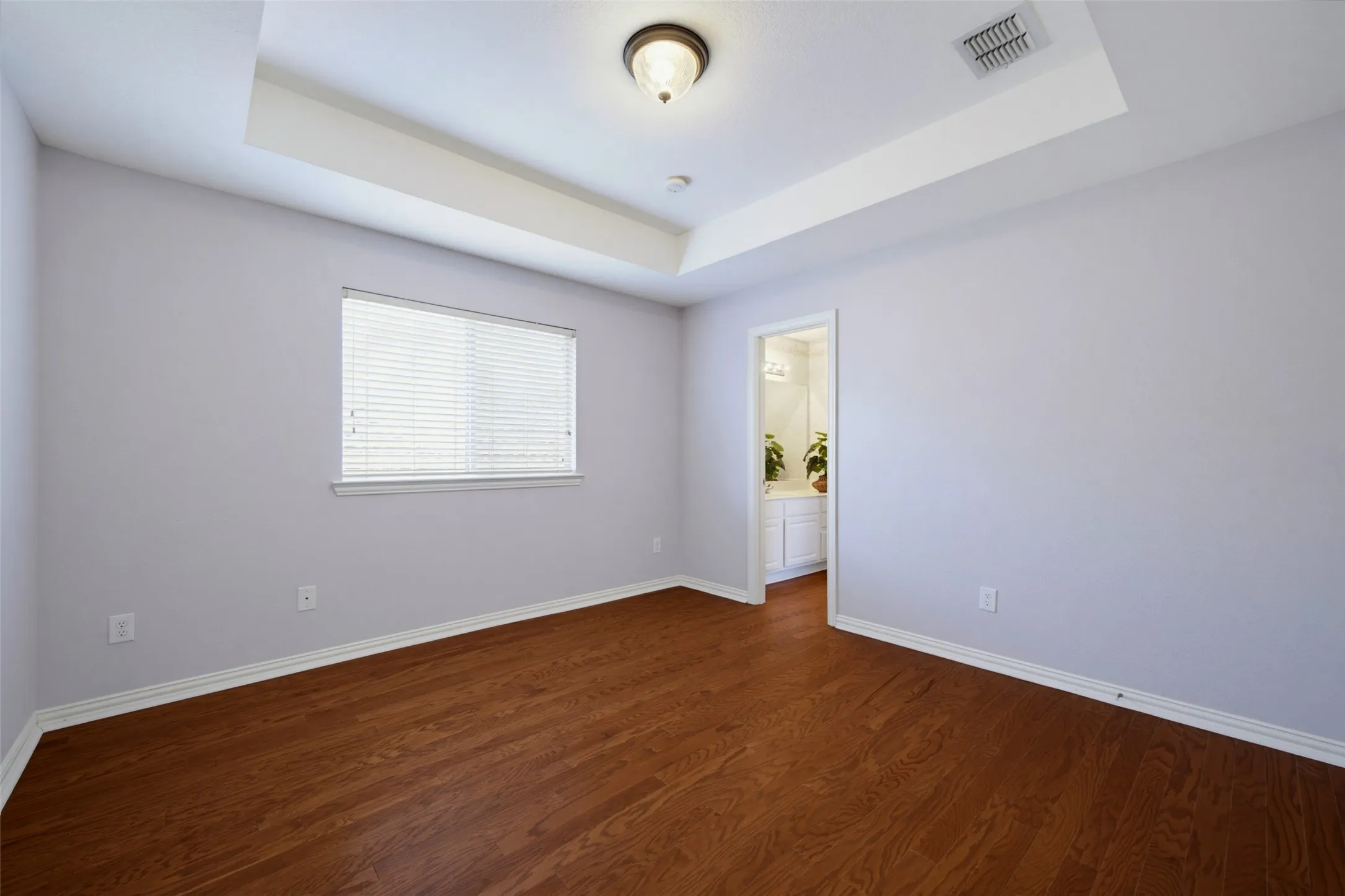 Single Family Residence For Sale in Collin County , 8017 Ashby Court, Plano, Texas 75025, 5 Bedroom, 4 Bathroom, 2 Garage spaces, 3,082 Sqft, built in 1998, mls#21357949, Real Estate Agent in Plano, Homes For Sale in Collin county, Homes For Sale in Plano, Realtor in Plano Texas, Real Estate Brokerage Independent Realty Texas, Luminita Cordes Realtor
