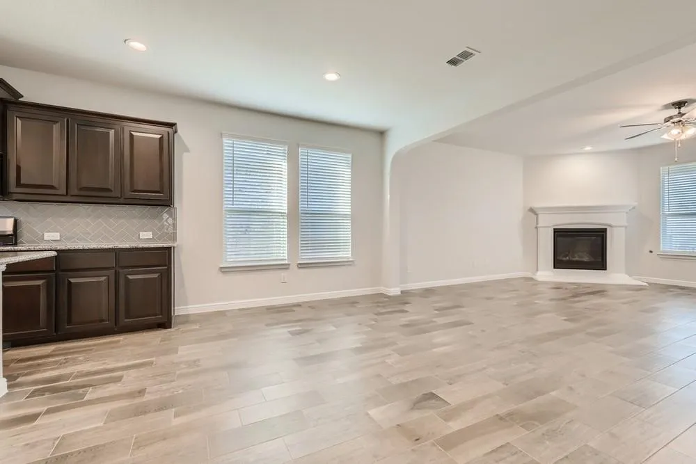 Single Family Residence For Rent in Denton County , 15952 Hayes Ridge Drive, Fort Worth, Texas 76177, 4 Bedroom, 2 Bathroom, 2 Garage spaces, 2,103 Sqft, built in 2019, mls#21360011, Real Estate Agent in Fort Worth, Homes For Rent in Denton county, Homes For Rent in Fort Worth, Realtor in Fort Worth Texas, Real Estate Brokerage Independent Realty Texas, Luminita Cordes Realtor