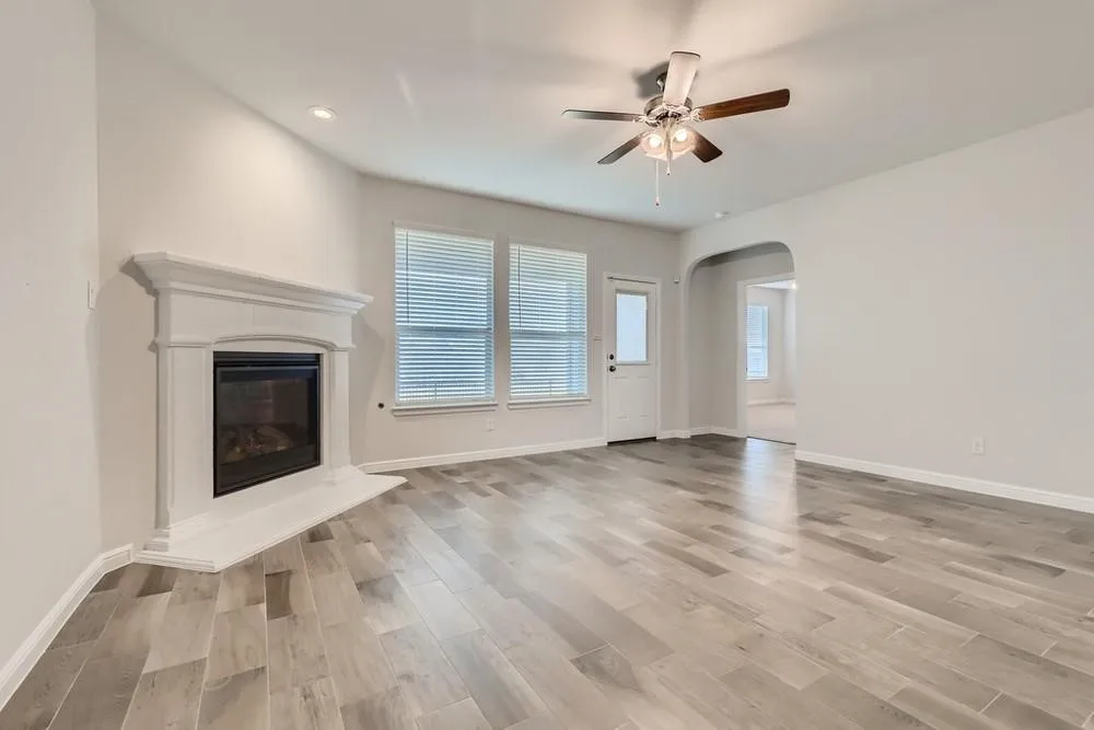 Single Family Residence For Rent in Denton County , 15952 Hayes Ridge Drive, Fort Worth, Texas 76177, 4 Bedroom, 2 Bathroom, 2 Garage spaces, 2,103 Sqft, built in 2019, mls#21360011, Real Estate Agent in Fort Worth, Homes For Rent in Denton county, Homes For Rent in Fort Worth, Realtor in Fort Worth Texas, Real Estate Brokerage Independent Realty Texas, Luminita Cordes Realtor