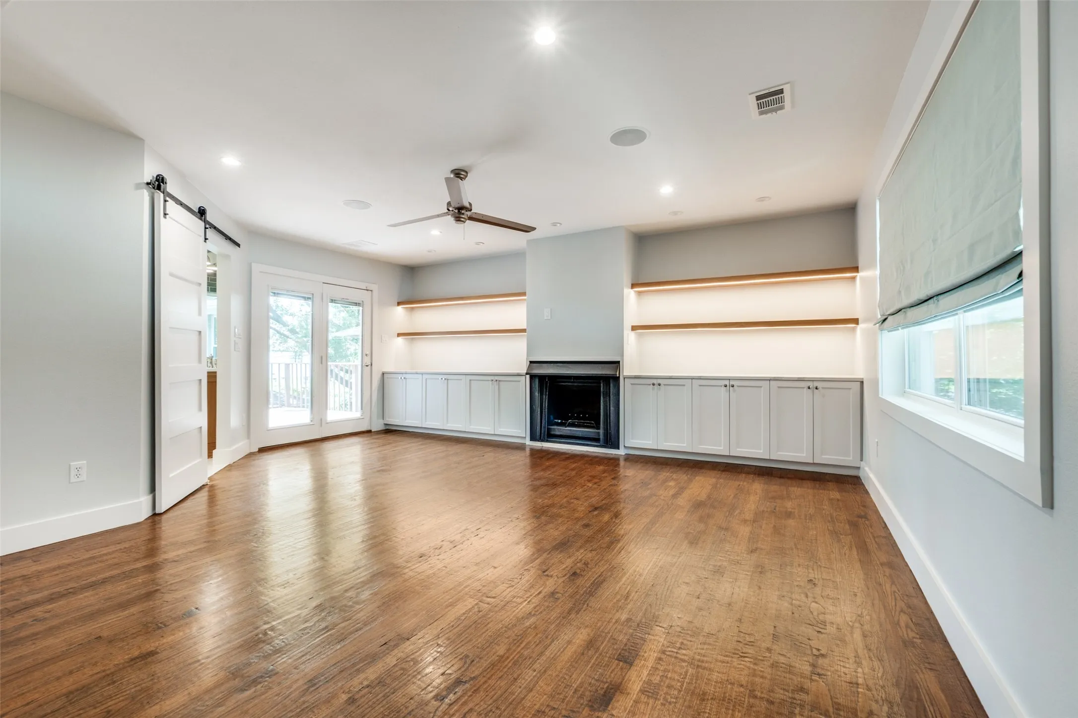 Single Family Residence For Rent in Dallas County , 5322 Glenwick Lane, Dallas, Texas 75209, 5 Bedroom, 5 Bathroom, 2 Garage spaces, 3,698 Sqft, built in 1950, mls#21298313, Real Estate Agent in Dallas, Homes For Rent in Dallas county, Homes For Rent in Dallas, Realtor in Dallas Texas, Real Estate Brokerage Independent Realty Texas, Luminita Cordes Realtor