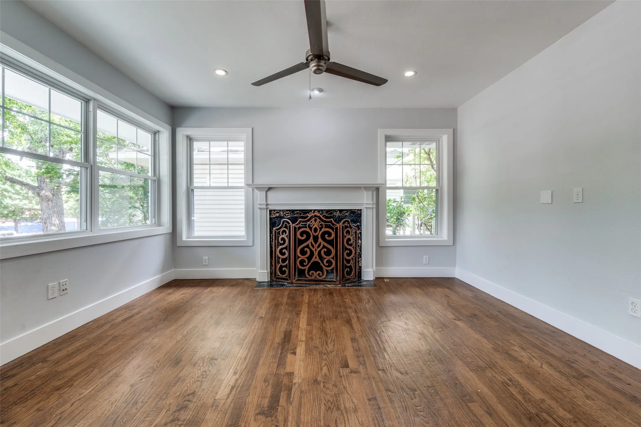 Single Family Residence For Rent in Dallas County , 5322 Glenwick Lane, Dallas, Texas 75209, 5 Bedroom, 5 Bathroom, 2 Garage spaces, 3,698 Sqft, built in 1950, mls#21298313, Real Estate Agent in Dallas, Homes For Rent in Dallas county, Homes For Rent in Dallas, Realtor in Dallas Texas, Real Estate Brokerage Independent Realty Texas, Luminita Cordes Realtor
