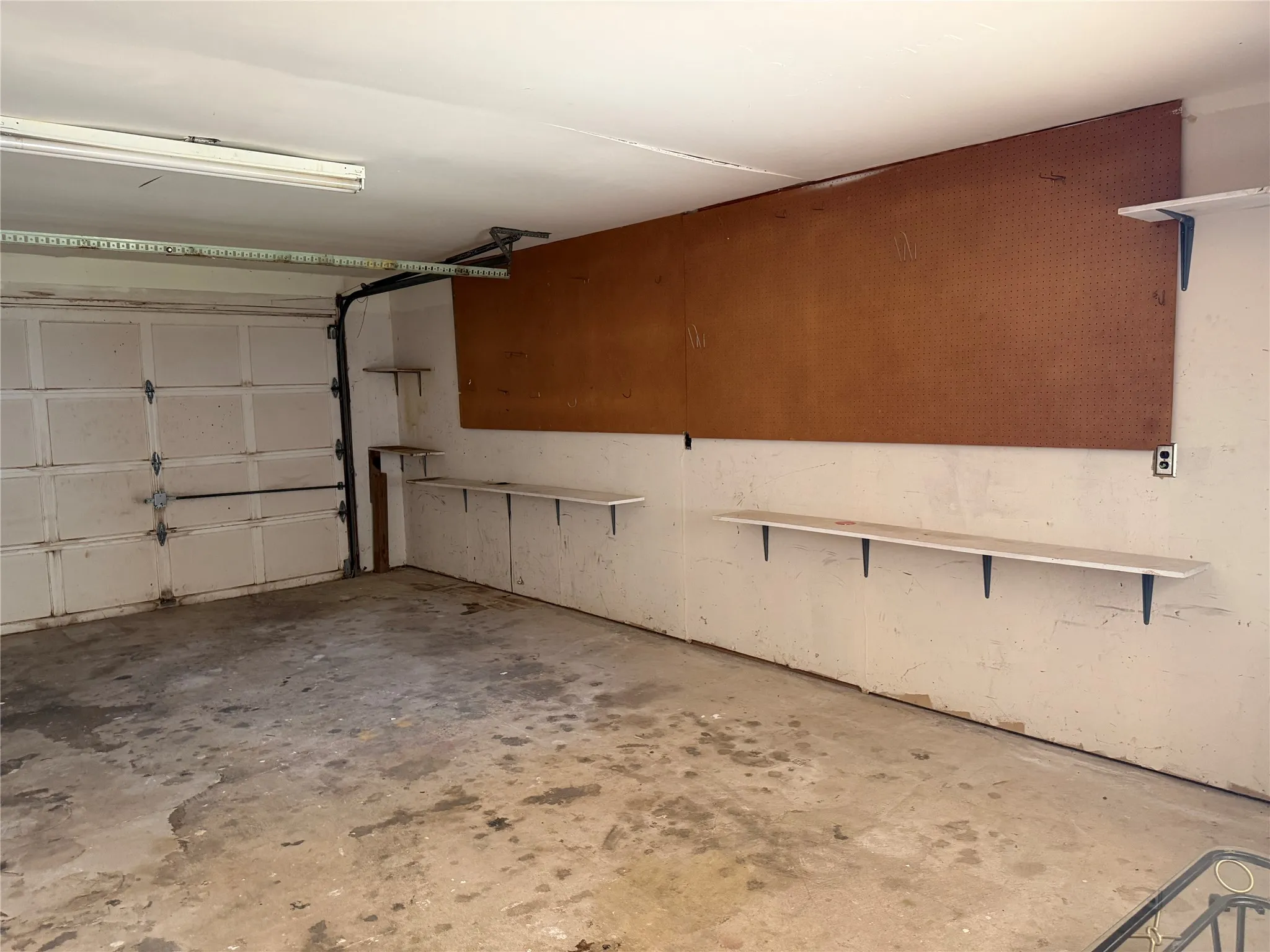 Single Family Residence For Rent in Taylor County , 750 Briarwood Street, Abilene, Texas 79603, 3 Bedroom, 2 Bathroom, 2 Garage spaces, 1,459 Sqft, built in 1953, mls#21359936, Real Estate Agent in Abilene, Homes For Rent in Taylor county, Homes For Rent in Abilene, Realtor in Abilene Texas, Real Estate Brokerage Independent Realty Texas, Luminita Cordes Realtor