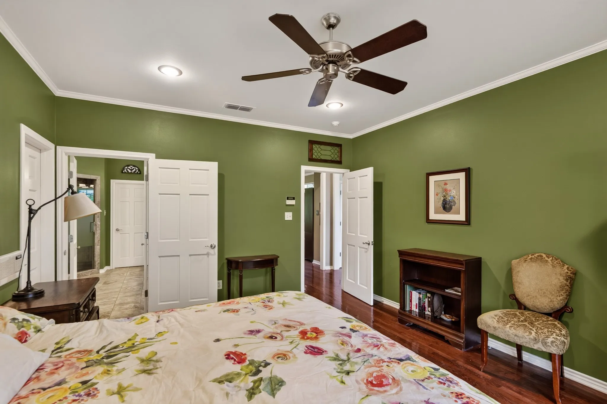 Single Family Residence For Sale in Cherokee County , 4480 Fm 2137 N, Bullard, Texas 75757, 4 Bedroom, 5 Bathroom, Garage spaces, 7,314 Sqft, built in 2001, mls#21337510, Real Estate Agent in Bullard, Homes For Sale in Cherokee county, Homes For Sale in Bullard, Realtor in Bullard Texas, Real Estate Brokerage Independent Realty Texas, Luminita Cordes Realtor