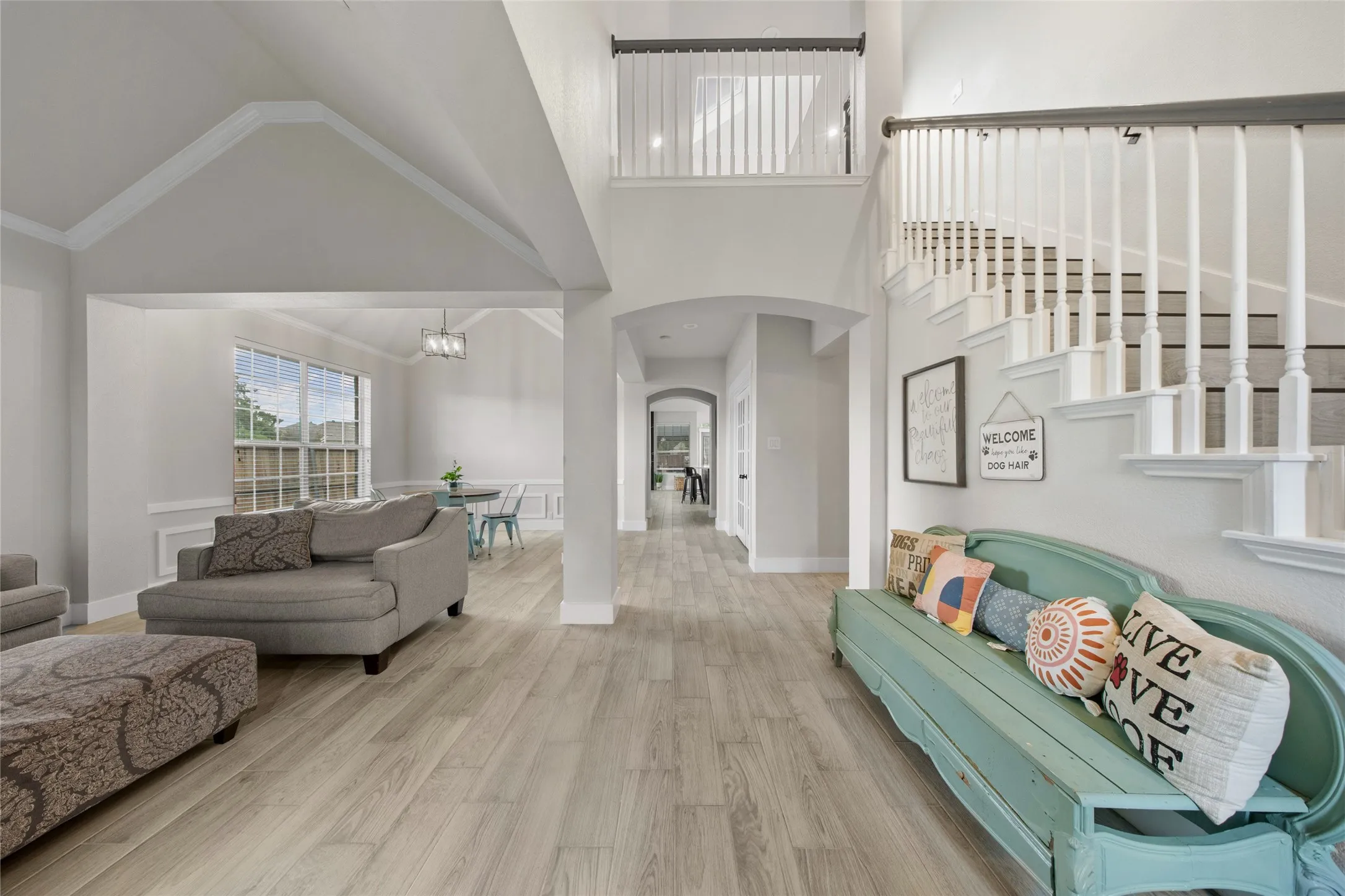 Single Family Residence For Sale in Collin County , 510 Hawthorne Drive, Murphy, Texas 75094, 4 Bedroom, 2 Bathroom, 2 Garage spaces, 3,017 Sqft, built in 2000, mls#21359258, Real Estate Agent in Murphy, Homes For Sale in Collin county, Homes For Sale in Murphy, Realtor in Murphy Texas, Real Estate Brokerage Independent Realty Texas, Luminita Cordes Realtor