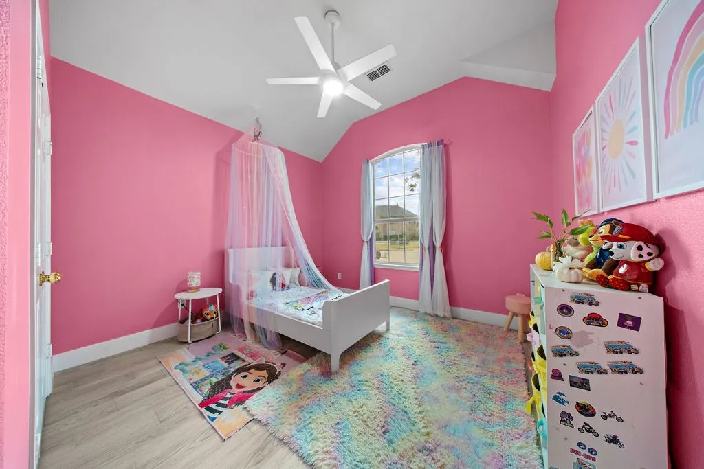 Single Family Residence For Sale in Collin County , 510 Hawthorne Drive, Murphy, Texas 75094, 4 Bedroom, 2 Bathroom, 2 Garage spaces, 3,017 Sqft, built in 2000, mls#21359258, Real Estate Agent in Murphy, Homes For Sale in Collin county, Homes For Sale in Murphy, Realtor in Murphy Texas, Real Estate Brokerage Independent Realty Texas, Luminita Cordes Realtor