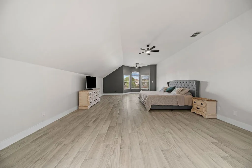 Single Family Residence For Sale in Collin County , 510 Hawthorne Drive, Murphy, Texas 75094, 4 Bedroom, 2 Bathroom, 2 Garage spaces, 3,017 Sqft, built in 2000, mls#21359258, Real Estate Agent in Murphy, Homes For Sale in Collin county, Homes For Sale in Murphy, Realtor in Murphy Texas, Real Estate Brokerage Independent Realty Texas, Luminita Cordes Realtor