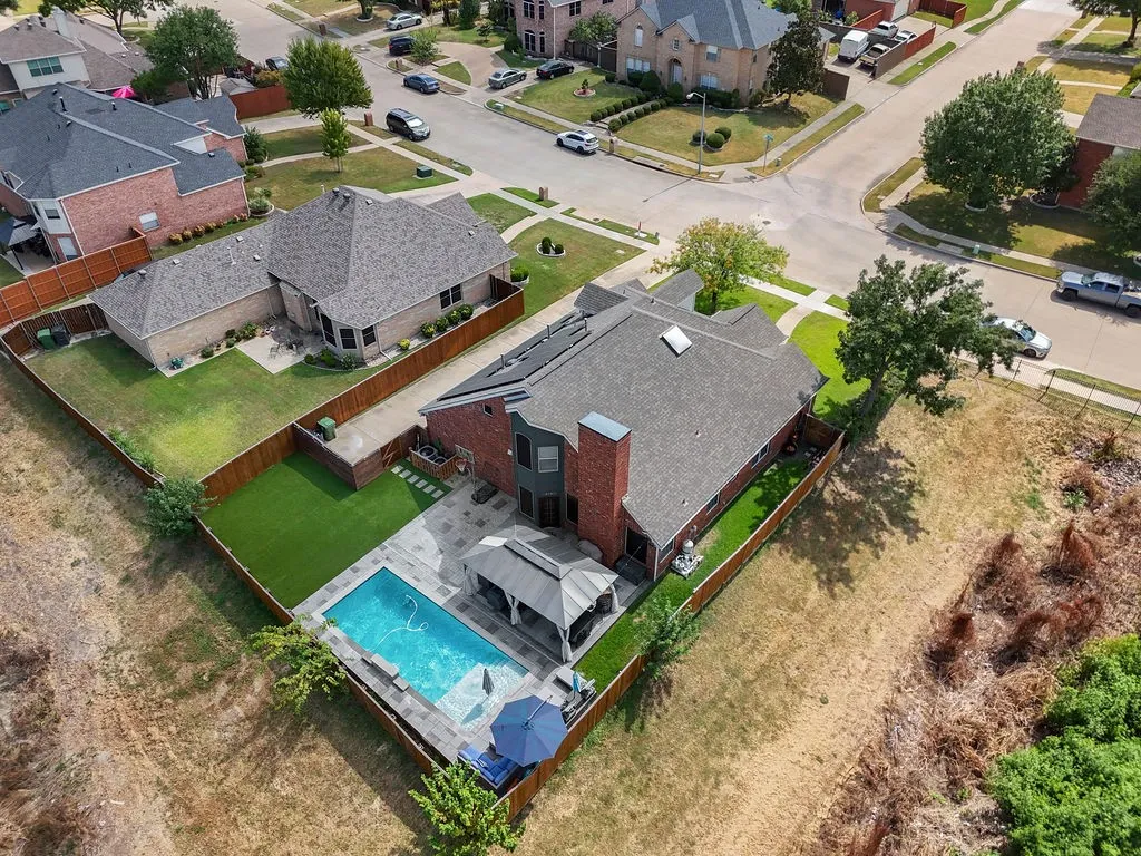 Single Family Residence For Sale in Collin County , 510 Hawthorne Drive, Murphy, Texas 75094, 4 Bedroom, 2 Bathroom, 2 Garage spaces, 3,017 Sqft, built in 2000, mls#21359258, Real Estate Agent in Murphy, Homes For Sale in Collin county, Homes For Sale in Murphy, Realtor in Murphy Texas, Real Estate Brokerage Independent Realty Texas, Luminita Cordes Realtor