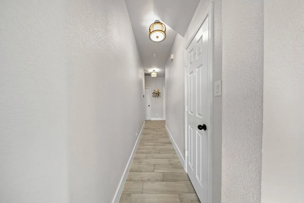 Single Family Residence For Sale in Collin County , 510 Hawthorne Drive, Murphy, Texas 75094, 4 Bedroom, 2 Bathroom, 2 Garage spaces, 3,017 Sqft, built in 2000, mls#21359258, Real Estate Agent in Murphy, Homes For Sale in Collin county, Homes For Sale in Murphy, Realtor in Murphy Texas, Real Estate Brokerage Independent Realty Texas, Luminita Cordes Realtor
