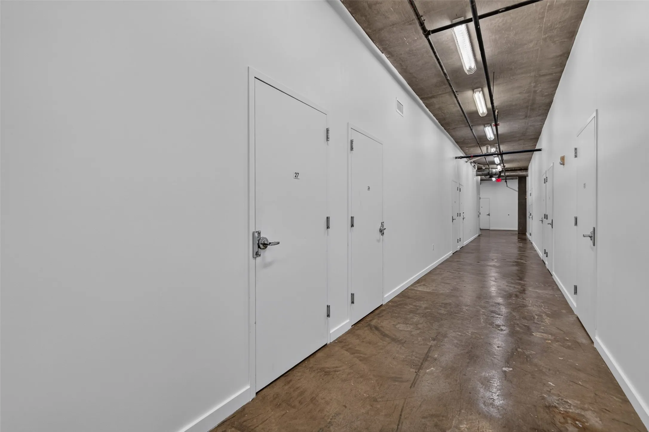 Condominium For Sale in Dallas County , 3030 Bryan Street 306, Dallas, Texas 75204, 2 Bedroom, 2 Bathroom, 2 Garage spaces, 1,601 Sqft, built in 2005, mls#21360039, Real Estate Agent in Dallas, Homes For Sale in Dallas county, Homes For Sale in Dallas, Realtor in Dallas Texas, Real Estate Brokerage Independent Realty Texas, Luminita Cordes Realtor