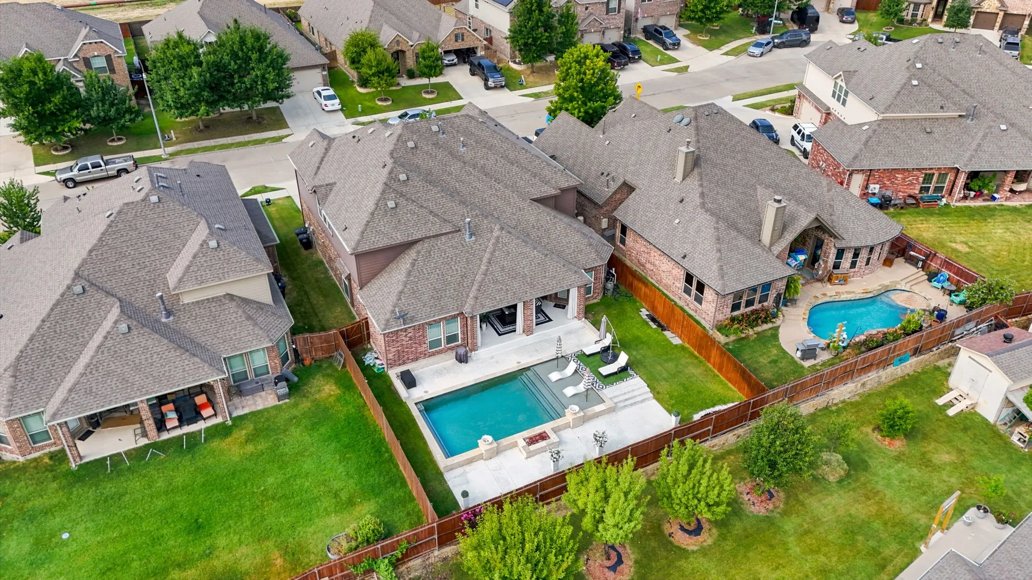 Single Family Residence For Sale in Tarrant County , 5228 Bow Lake Trail, Fort Worth, Texas 76179, 5 Bedroom, 4 Bathroom, 3 Garage spaces, 3,828 Sqft, built in 2017, mls#21358416, Real Estate Agent in Fort Worth, Homes For Sale in Tarrant county, Homes For Sale in Fort Worth, Realtor in Fort Worth Texas, Real Estate Brokerage Independent Realty Texas, Luminita Cordes Realtor