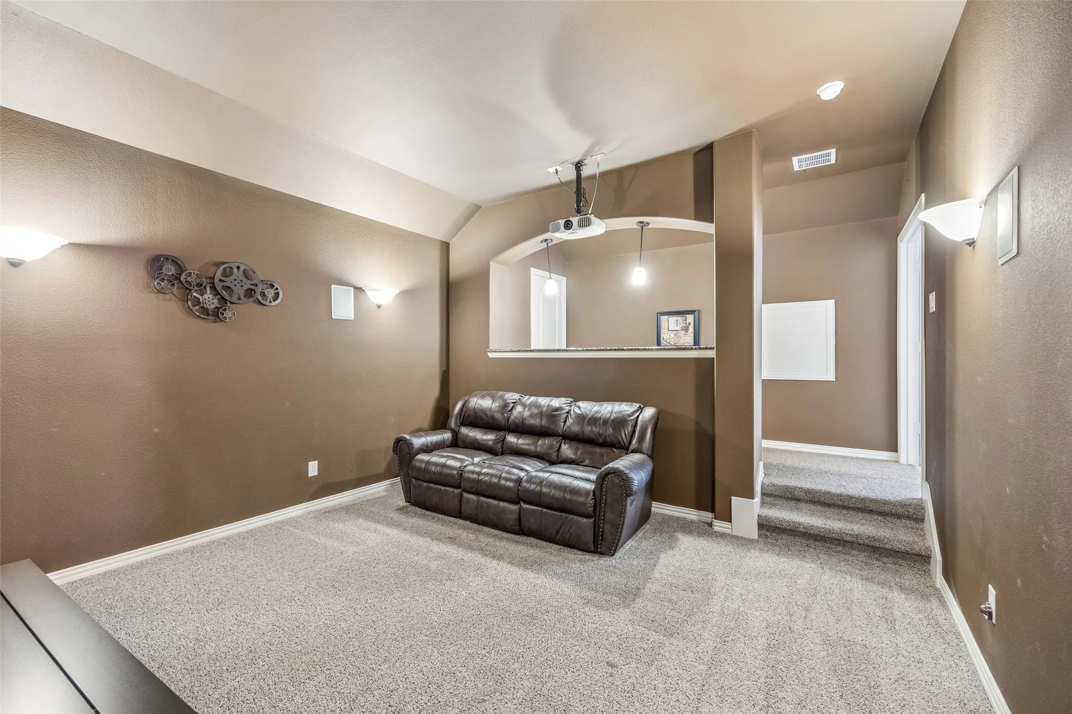 Single Family Residence For Sale in Collin County , 14109 Katiliz Place, Frisco, Texas 75035, 5 Bedroom, 4 Bathroom, 3 Garage spaces, 4,202 Sqft, built in 2012, mls#21358402, Real Estate Agent in Frisco, Homes For Sale in Collin county, Homes For Sale in Frisco, Realtor in Frisco Texas, Real Estate Brokerage Independent Realty Texas, Luminita Cordes Realtor
