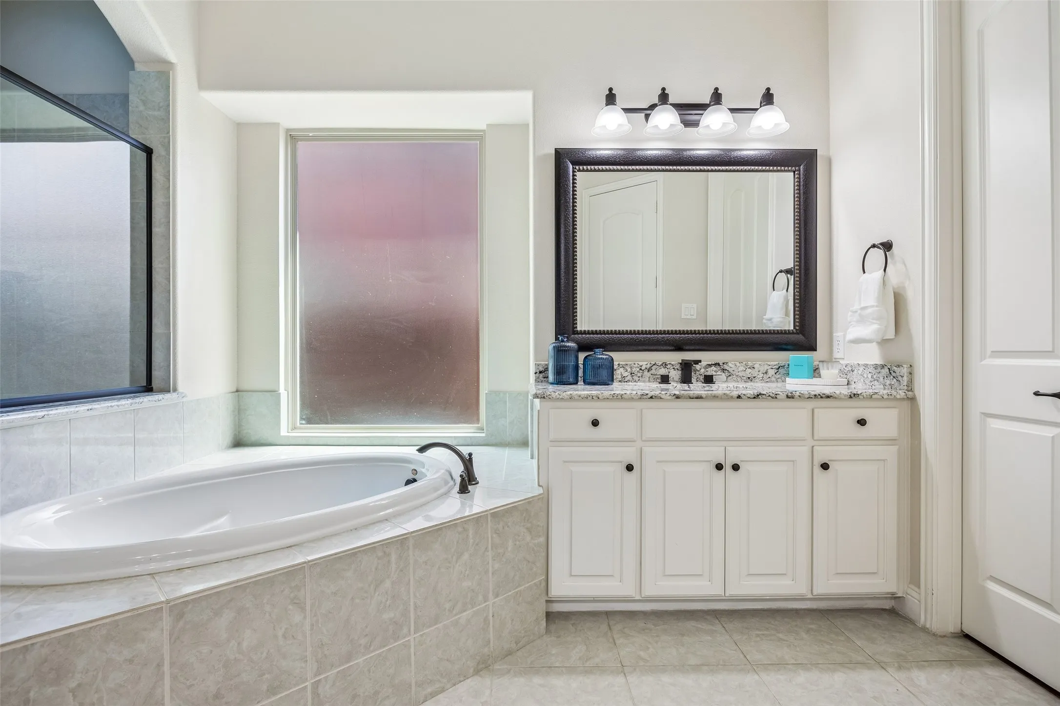 Single Family Residence For Sale in Collin County , 14109 Katiliz Place, Frisco, Texas 75035, 5 Bedroom, 4 Bathroom, 3 Garage spaces, 4,202 Sqft, built in 2012, mls#21358402, Real Estate Agent in Frisco, Homes For Sale in Collin county, Homes For Sale in Frisco, Realtor in Frisco Texas, Real Estate Brokerage Independent Realty Texas, Luminita Cordes Realtor