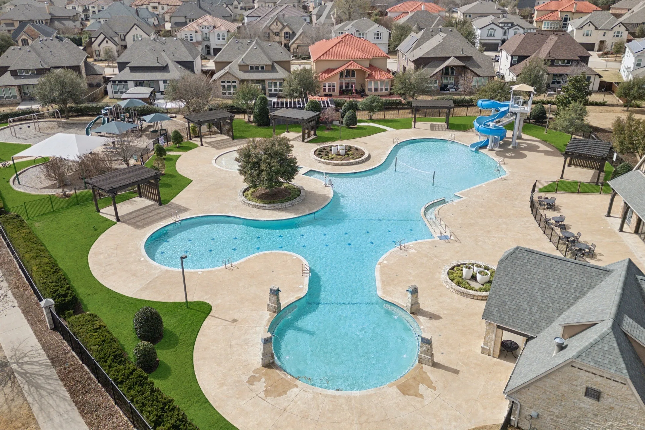 Single Family Residence For Sale in Collin County , 14109 Katiliz Place, Frisco, Texas 75035, 5 Bedroom, 4 Bathroom, 3 Garage spaces, 4,202 Sqft, built in 2012, mls#21358402, Real Estate Agent in Frisco, Homes For Sale in Collin county, Homes For Sale in Frisco, Realtor in Frisco Texas, Real Estate Brokerage Independent Realty Texas, Luminita Cordes Realtor