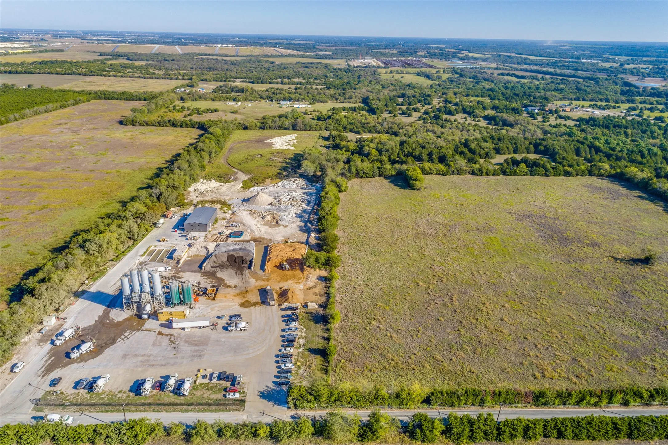 Unimproved Land For Sale in Collin County , 460067 CR 471, Melissa, Texas 75454, 0, 0, Garage spaces, 0 Sqft, built in 0, Price $1,469,999, mls#21359909, Real Estate Agent in Melissa, Homes For Sale in Collin county, Homes For Sale in Melissa, Realtor in Melissa Texas, Real Estate Brokerage Independent Realty Texas, Luminita Cordes Realtor