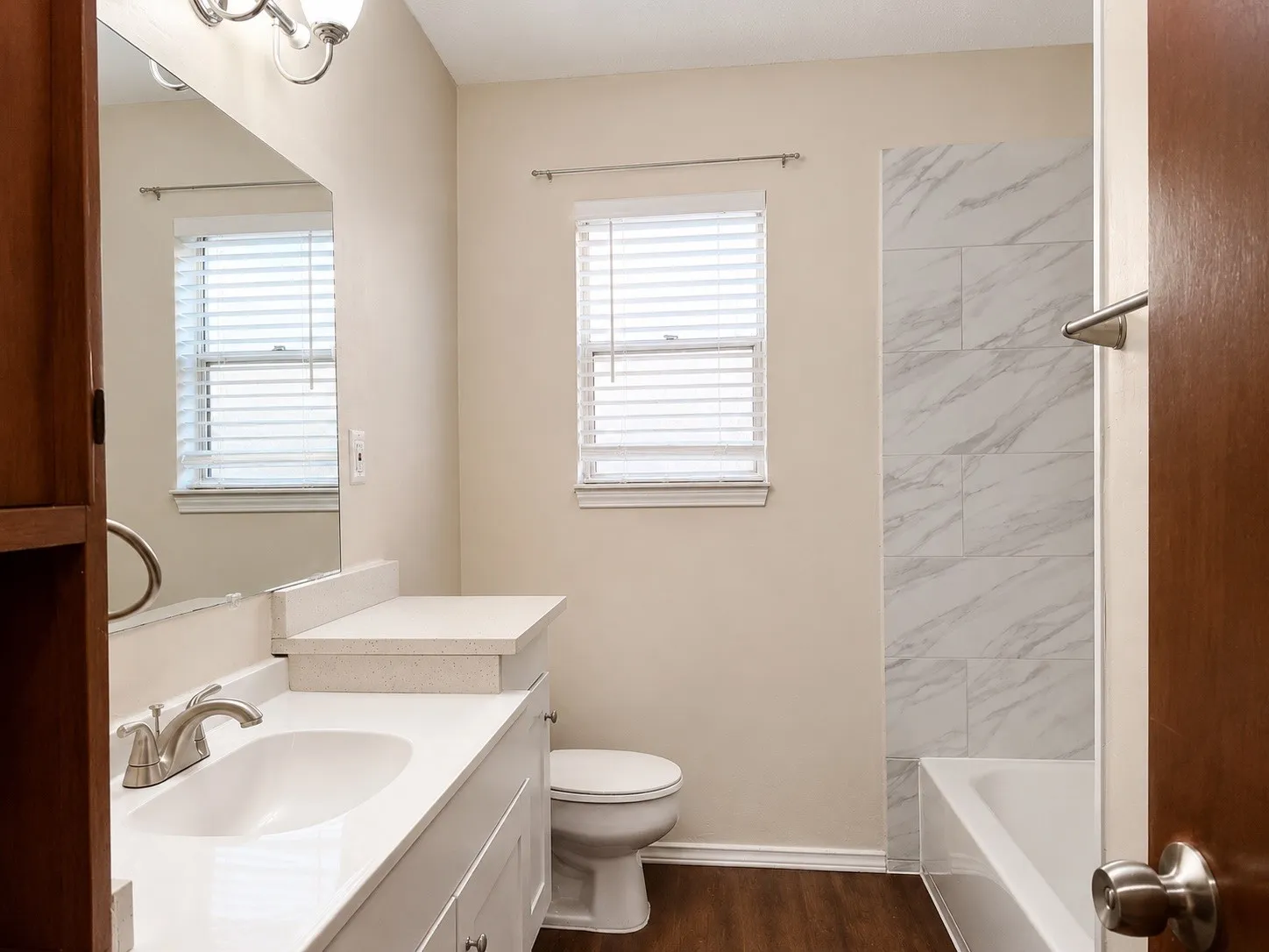 Duplex For Rent in Collin County , 2111 Quail Run A, Mc Kinney, Texas 75071, 2 Bedroom, 2 Bathroom, Garage spaces, 1,121 Sqft, built in 1972, mls#21360055, Real Estate Agent in Mc Kinney, Homes For Rent in Collin county, Homes For Rent in Mc Kinney, Realtor in Mc Kinney Texas, Real Estate Brokerage Independent Realty Texas, Luminita Cordes Realtor