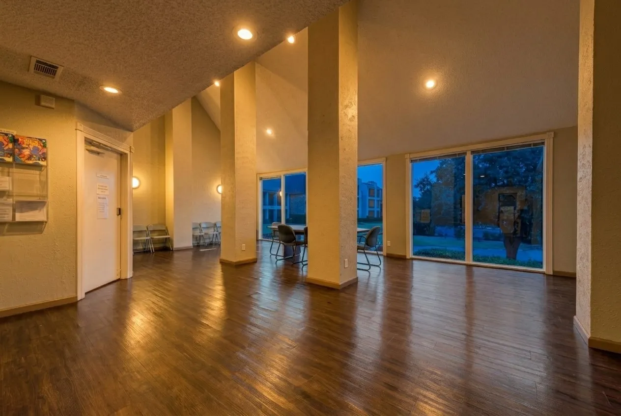 2nd Floor Lobby