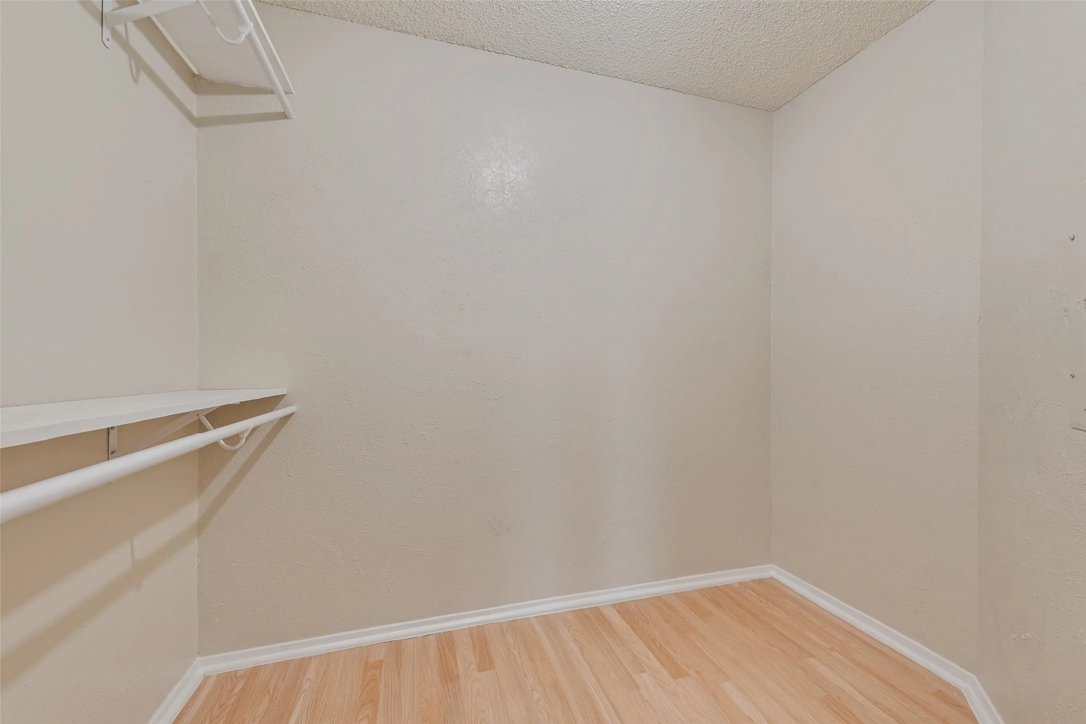 Large Walk in Closet