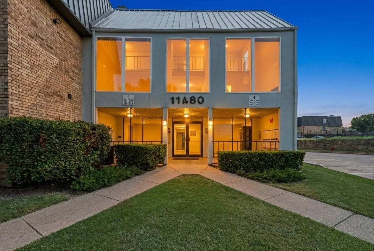 Condominium For Rent in Dallas County , 11480 Audelia Road 232, Dallas, Texas 75243, 1 Bedroom, 1 Bathroom, Garage spaces, 730 Sqft, built in 1980, mls#21360057, Real Estate Agent in Dallas, Homes For Rent in Dallas county, Homes For Rent in Dallas, Realtor in Dallas Texas, Real Estate Brokerage Independent Realty Texas, Luminita Cordes Realtor