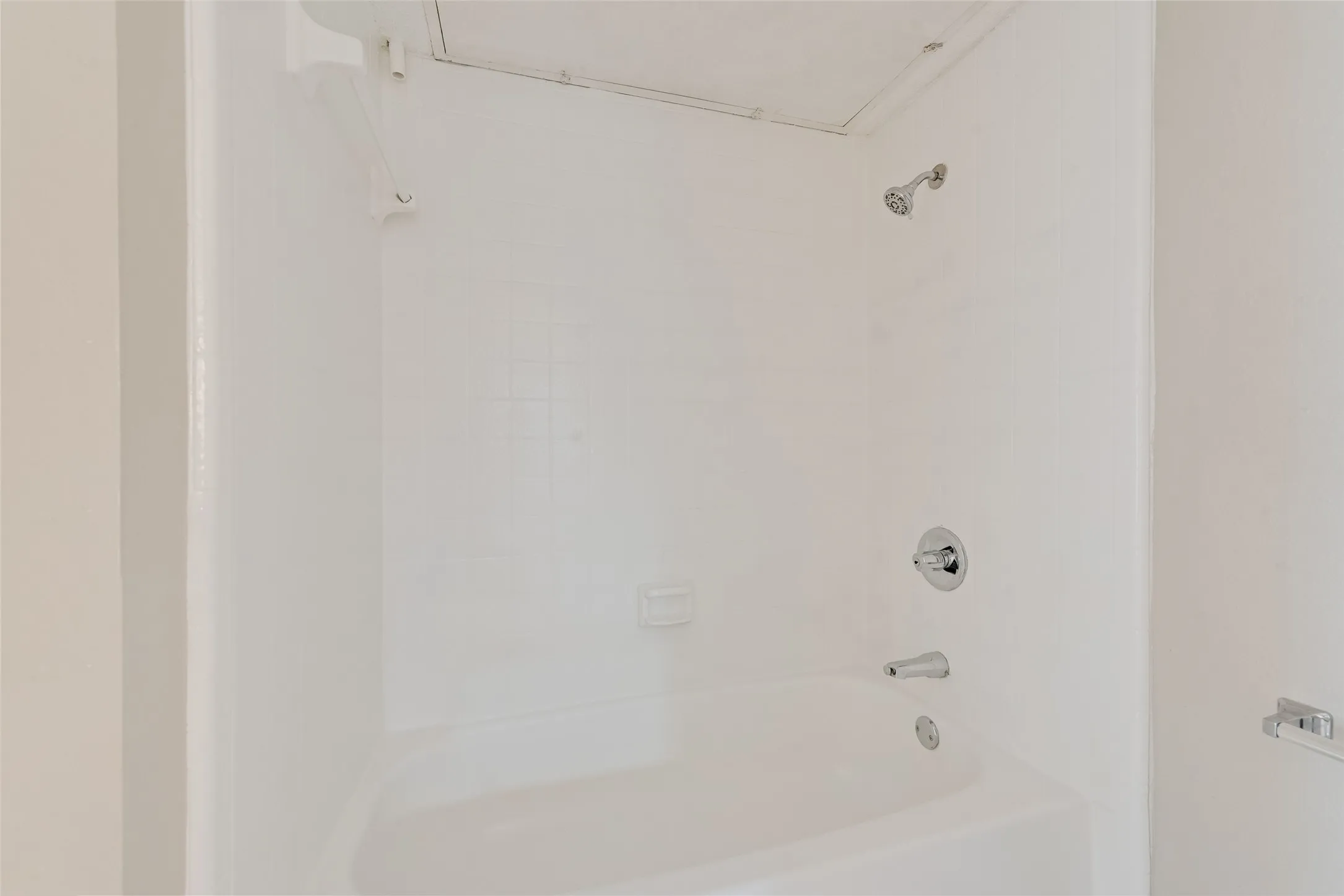 Condominium For Rent in Dallas County , 11480 Audelia Road 232, Dallas, Texas 75243, 1 Bedroom, 1 Bathroom, Garage spaces, 730 Sqft, built in 1980, mls#21360057, Real Estate Agent in Dallas, Homes For Rent in Dallas county, Homes For Rent in Dallas, Realtor in Dallas Texas, Real Estate Brokerage Independent Realty Texas, Luminita Cordes Realtor